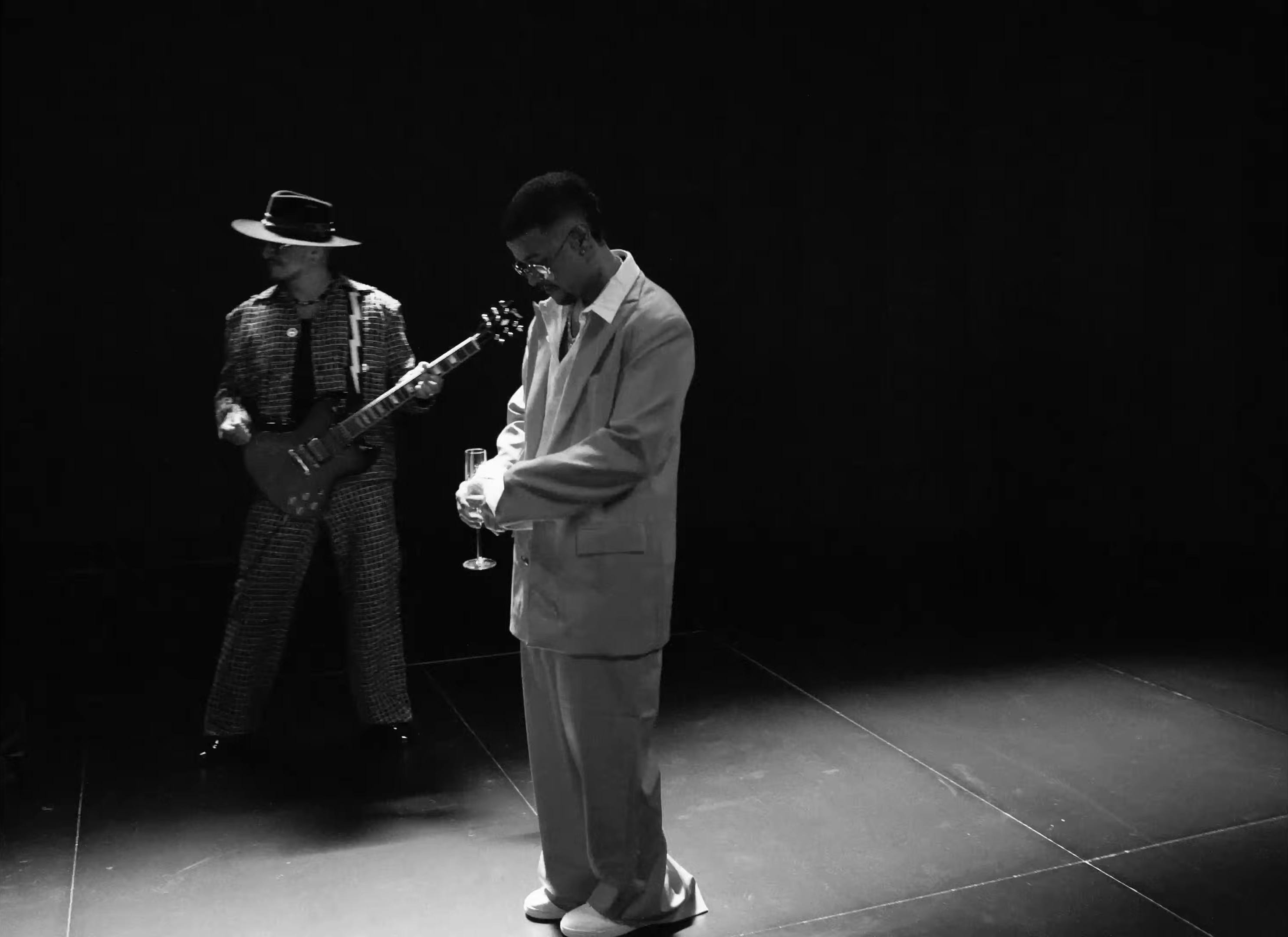 TE INVITO A COMER (2024) —  shot,  lighting