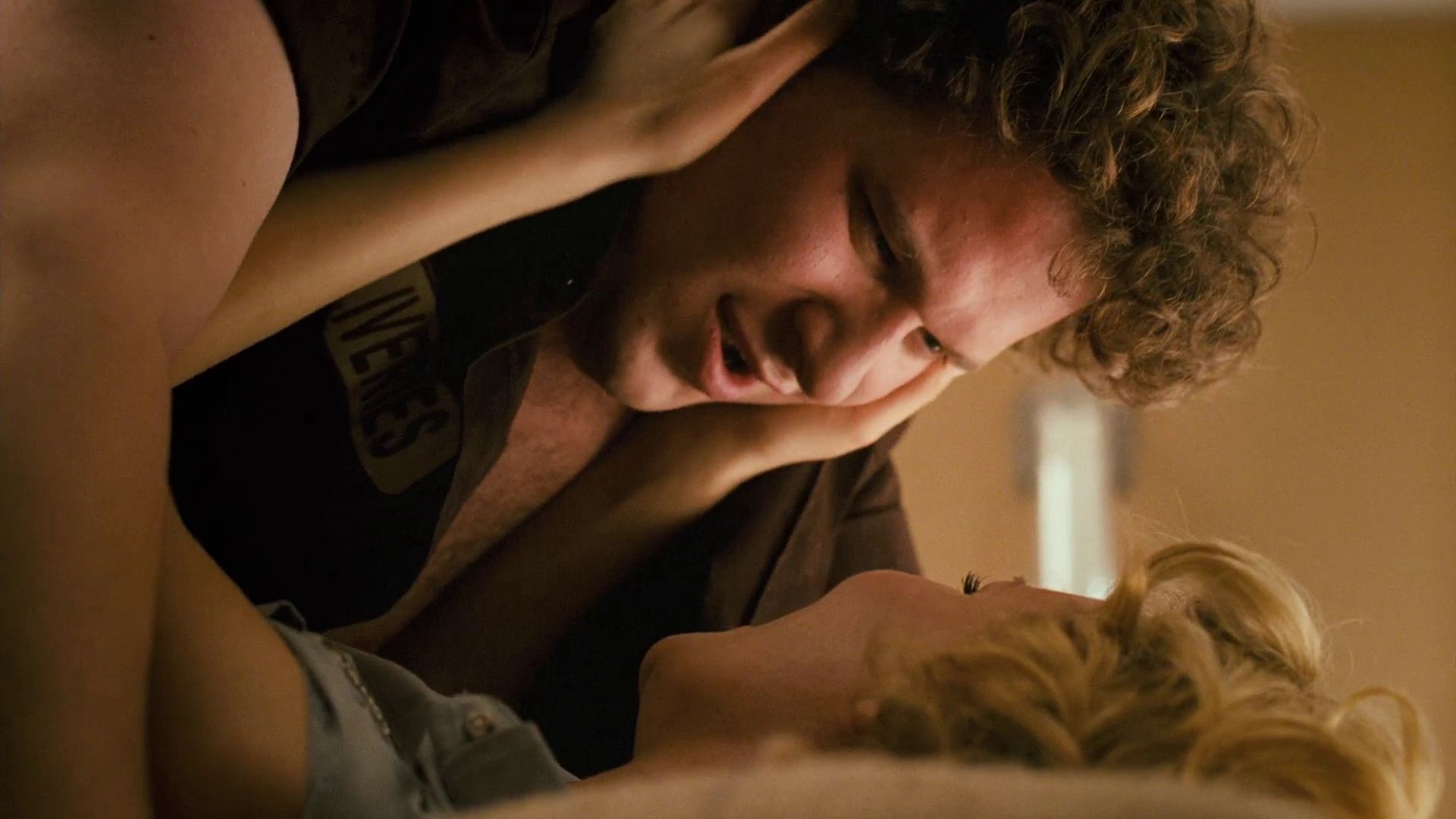 Zack and Miri Make a Porno (2008) —  shot,  lighting