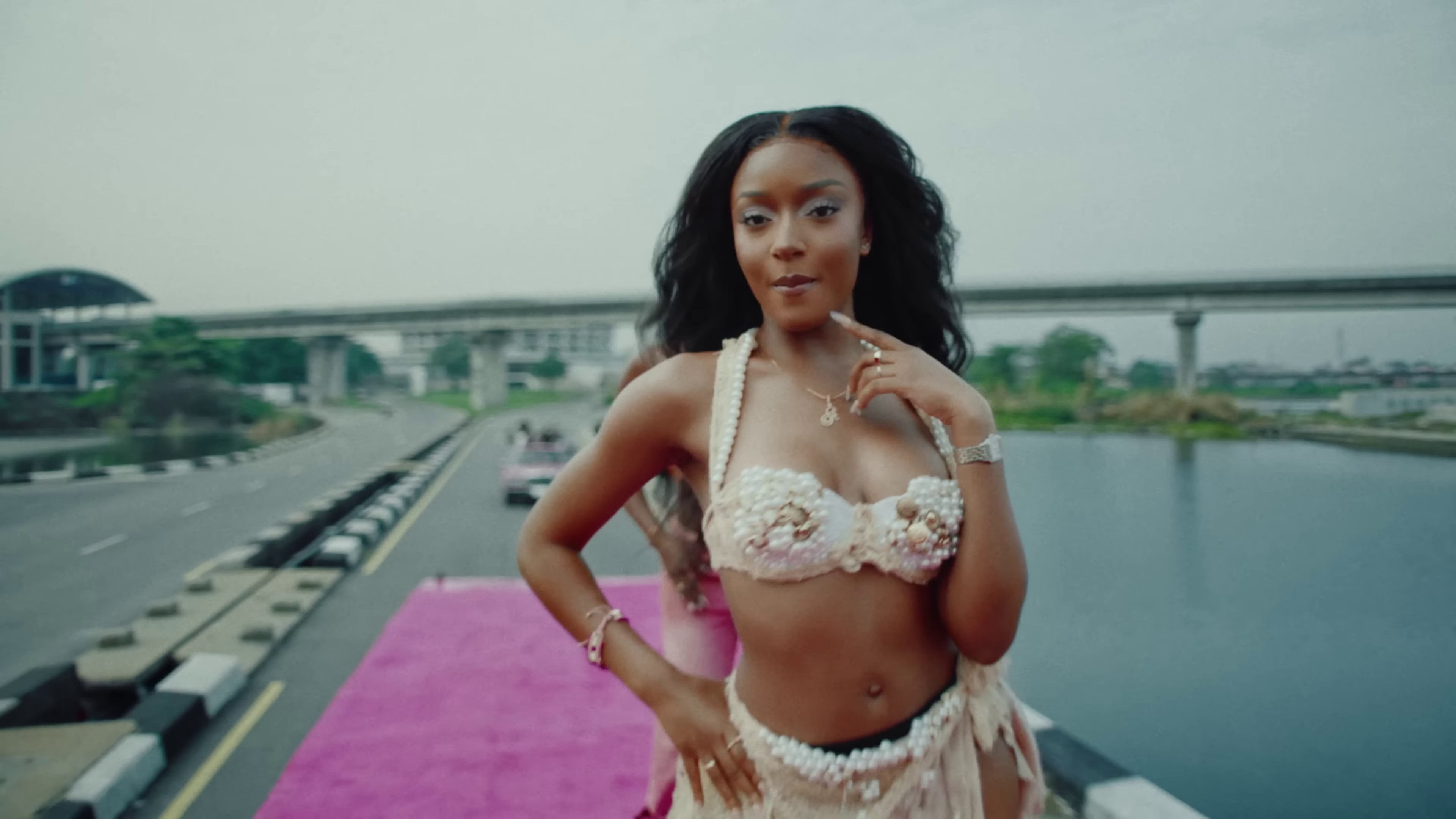 Hypé (2024) —  shot,  lighting