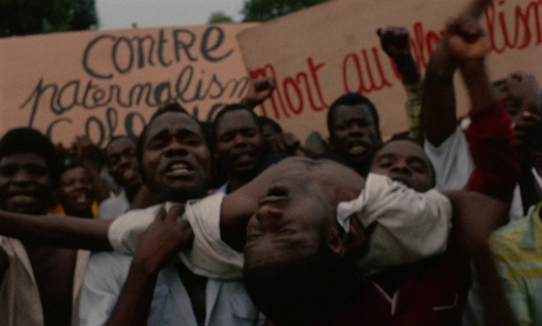 Der Leone Have Sept Cabeças (1971) —  shot,  lighting