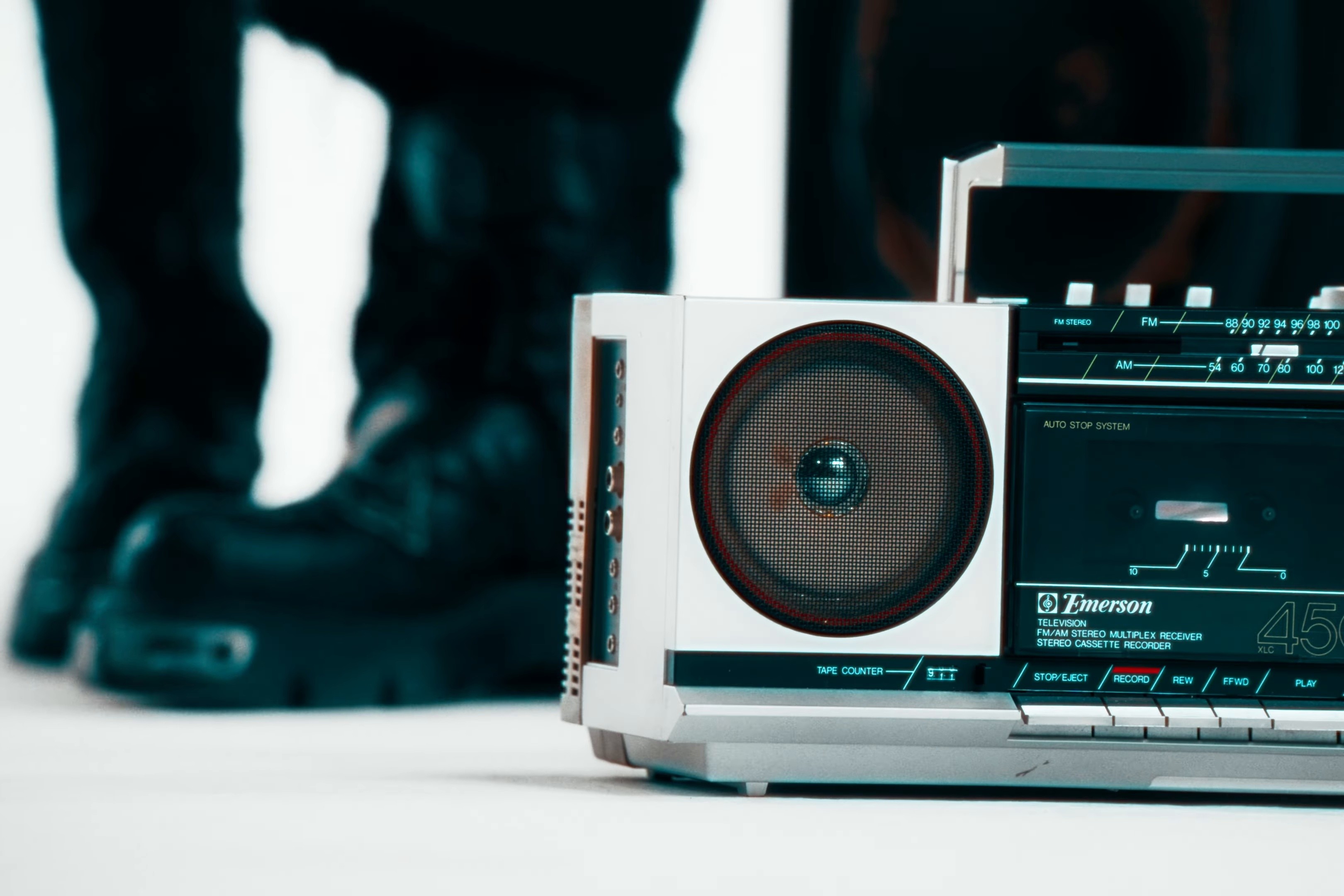 BLEED  (2025) —  shot,  lighting