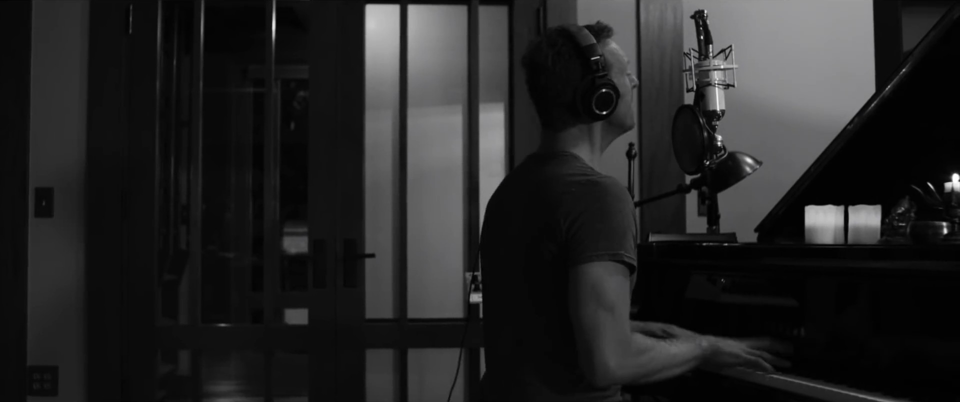 Everglow (2016) —  shot,  lighting