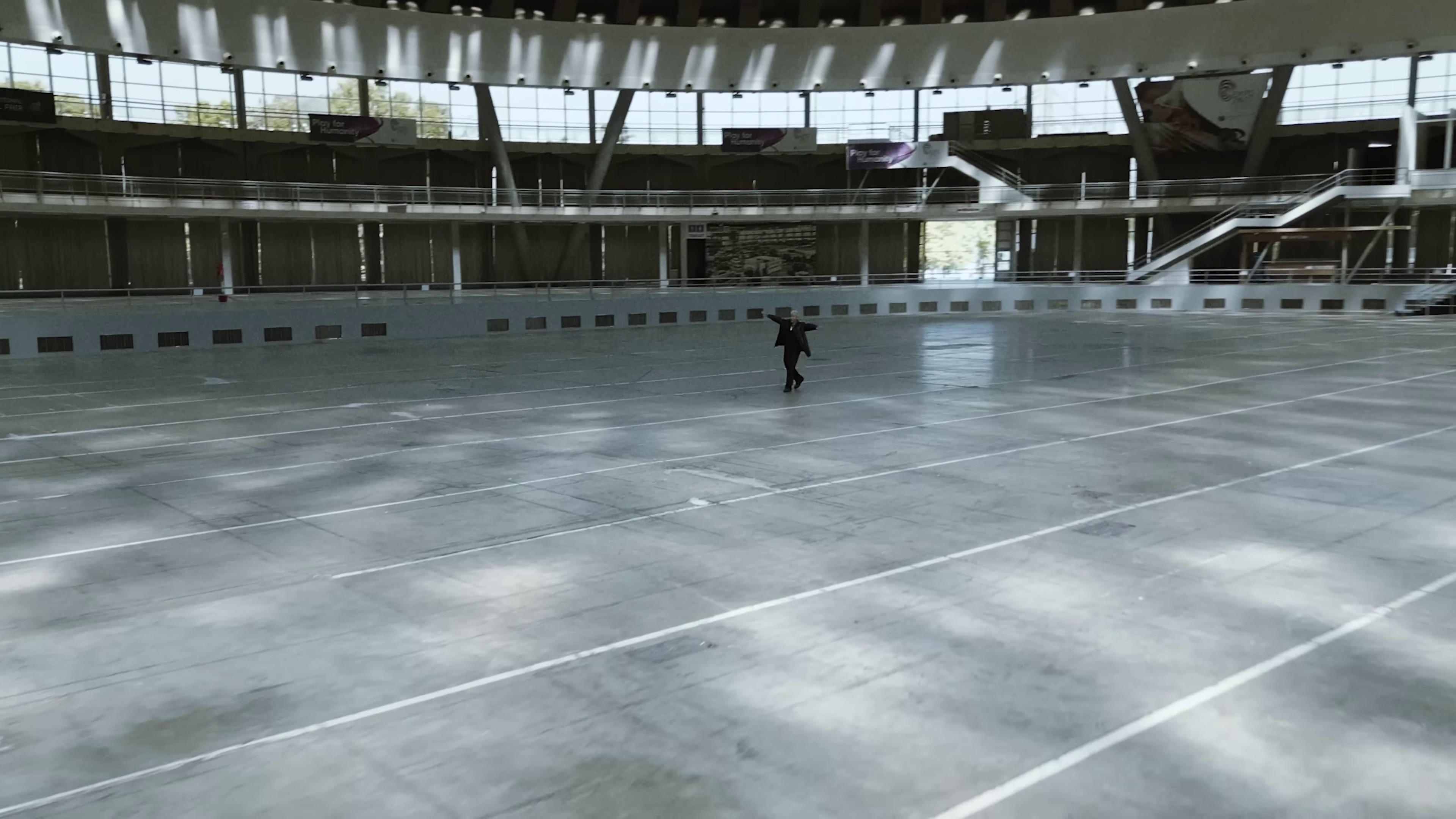 Hate Me Now (2023) —  shot,  lighting