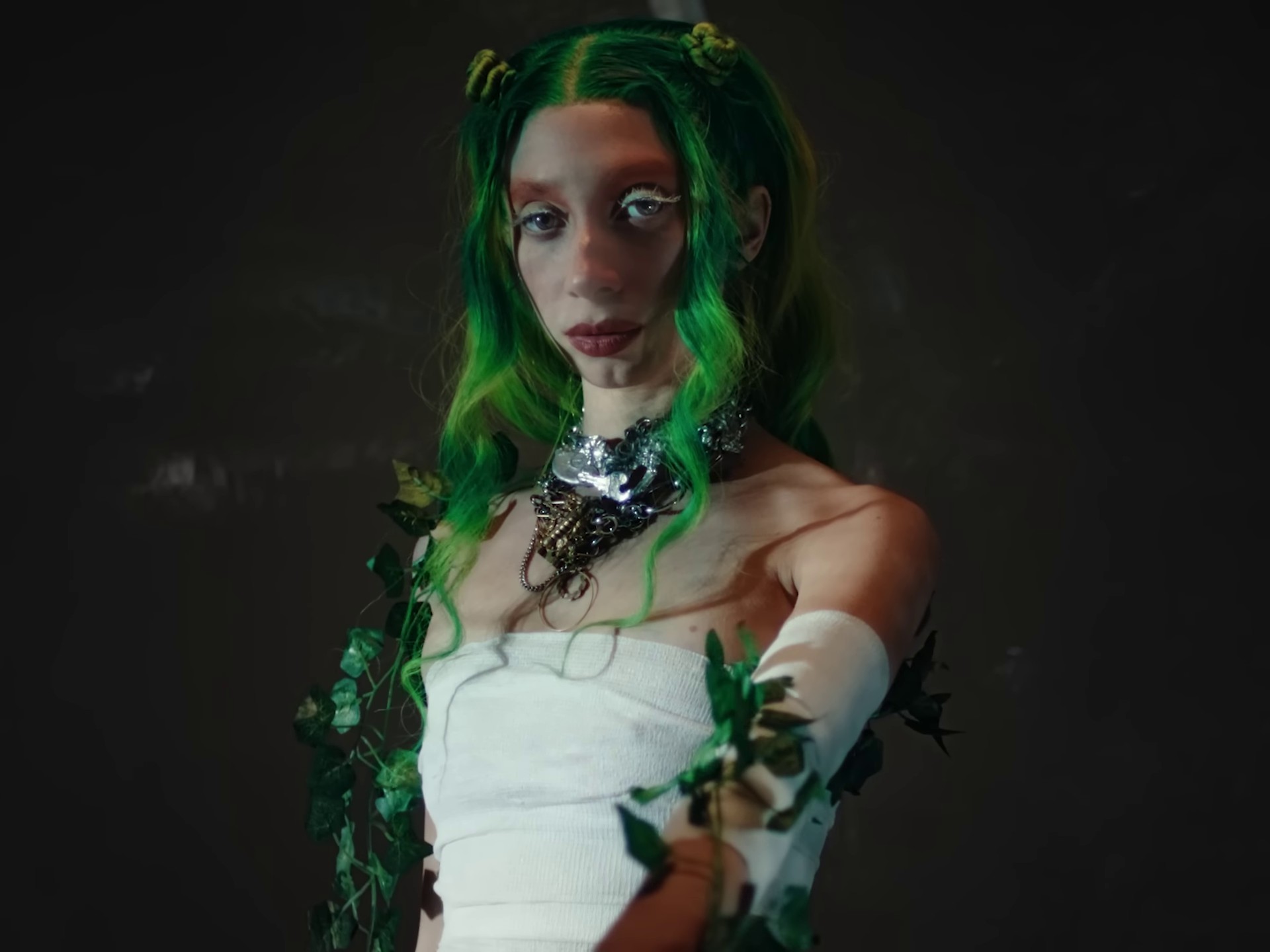 Morphine (2022) —  shot,  lighting