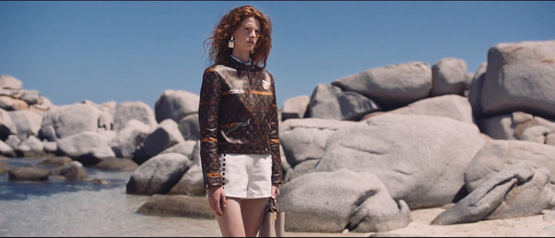 Louis Vuitton - Cruise 2019 (2018) —  shot,  lighting