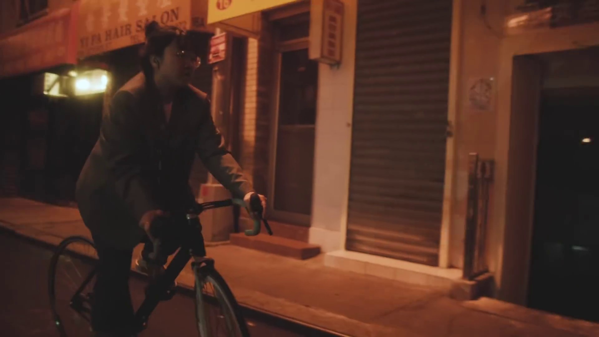 Drink I'm Sippin On (2017) —  shot,  lighting