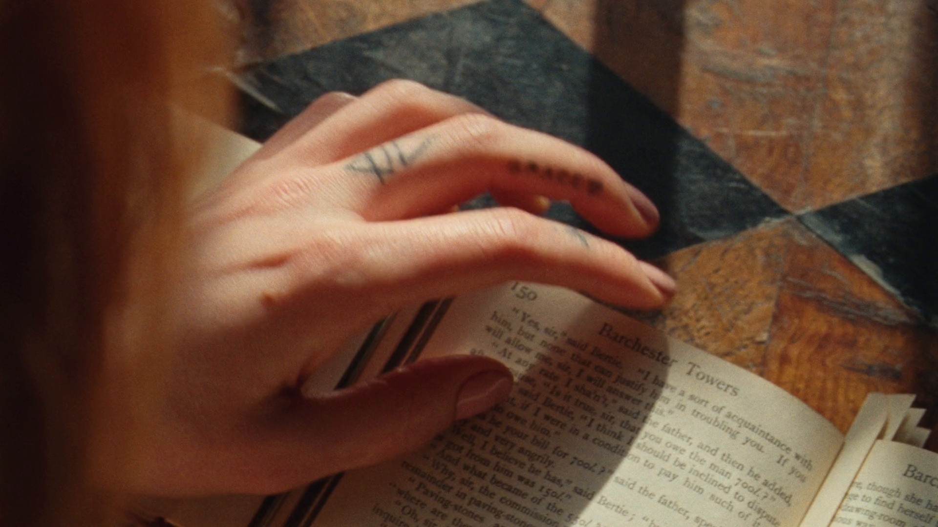 Vogue x Gucci Bloom - The Awakening featuring Florence Welch (2022) —  shot,  lighting