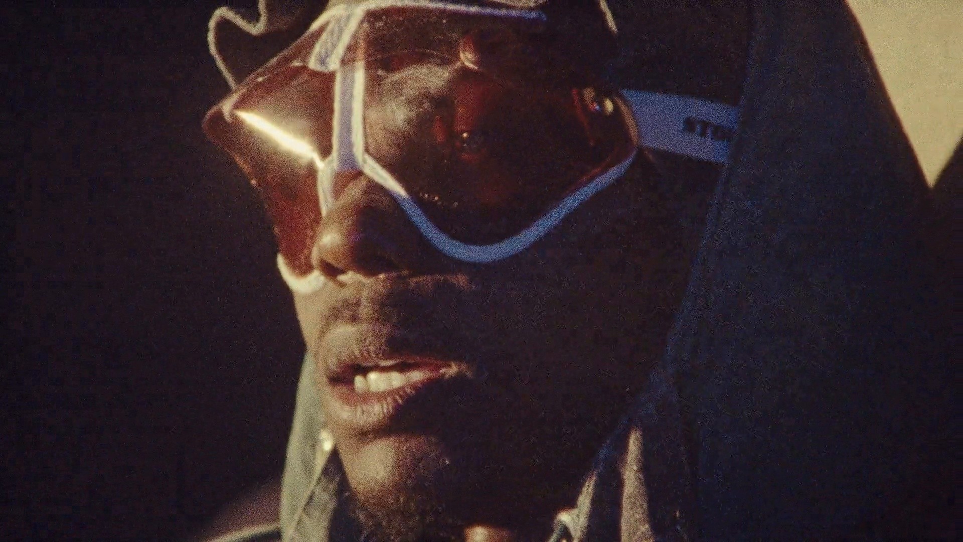 STONE ISLAND - THE BADGE (2024) —  shot,  lighting