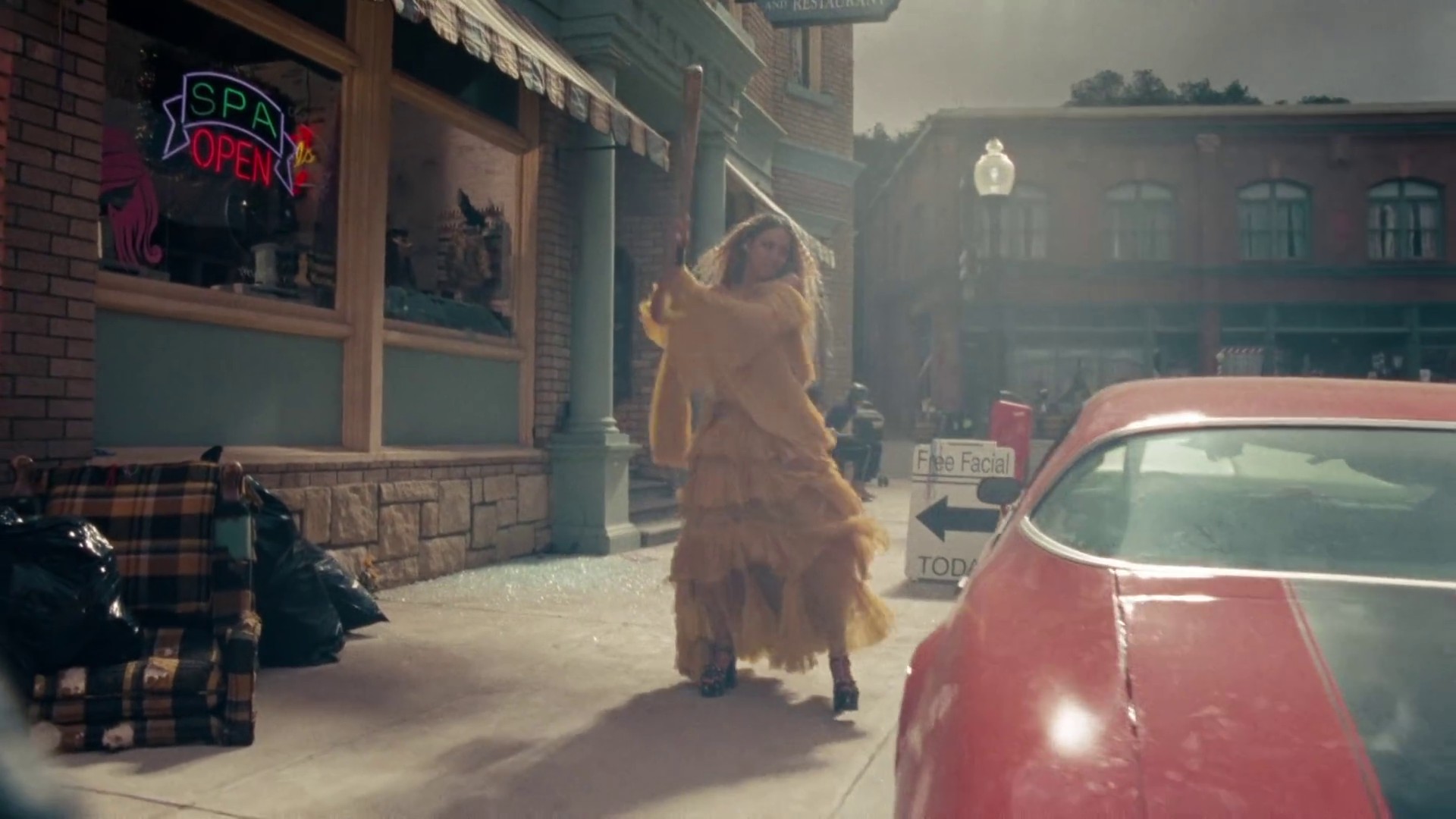 Hold Up (2016) —  shot,  lighting