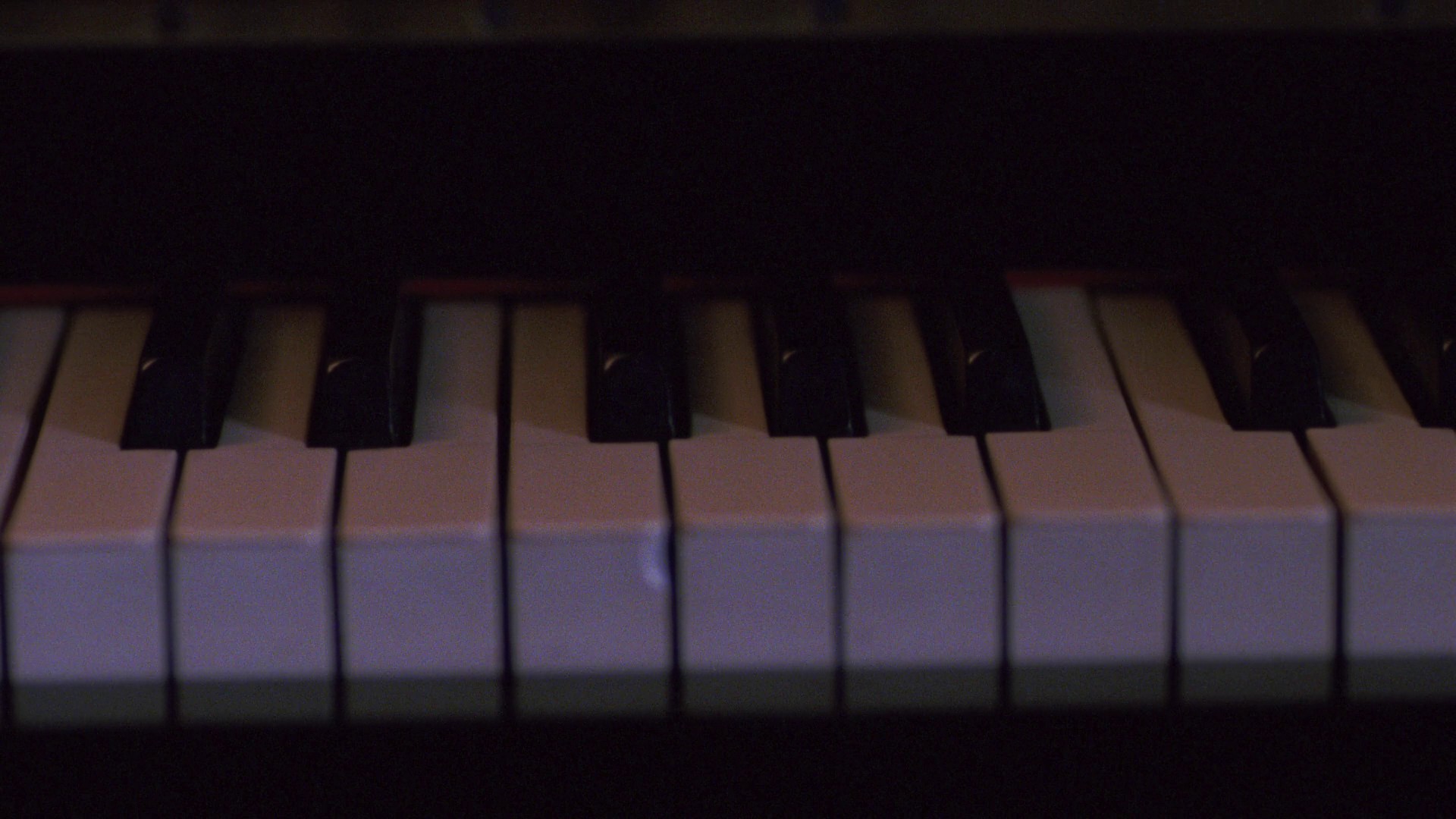 Cronos (1993) —  shot,  lighting