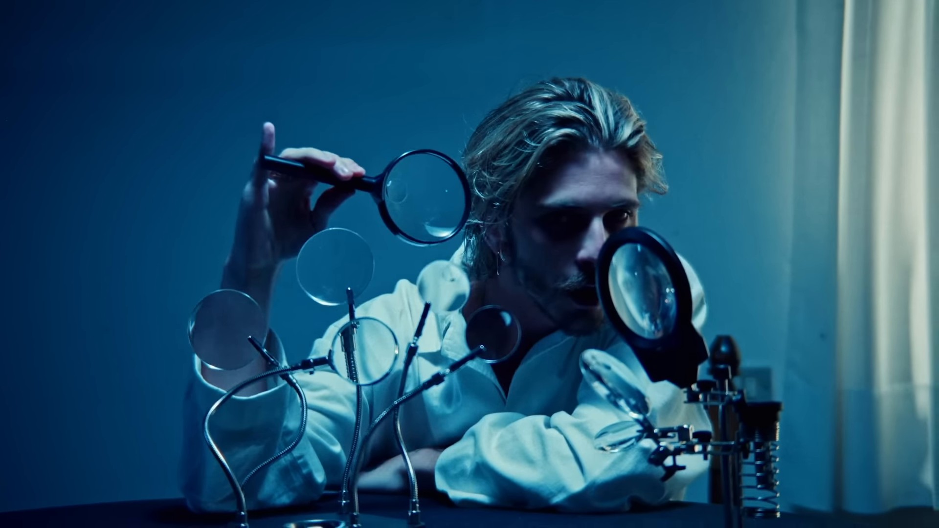 tutta vera (2024) —  shot,  lighting