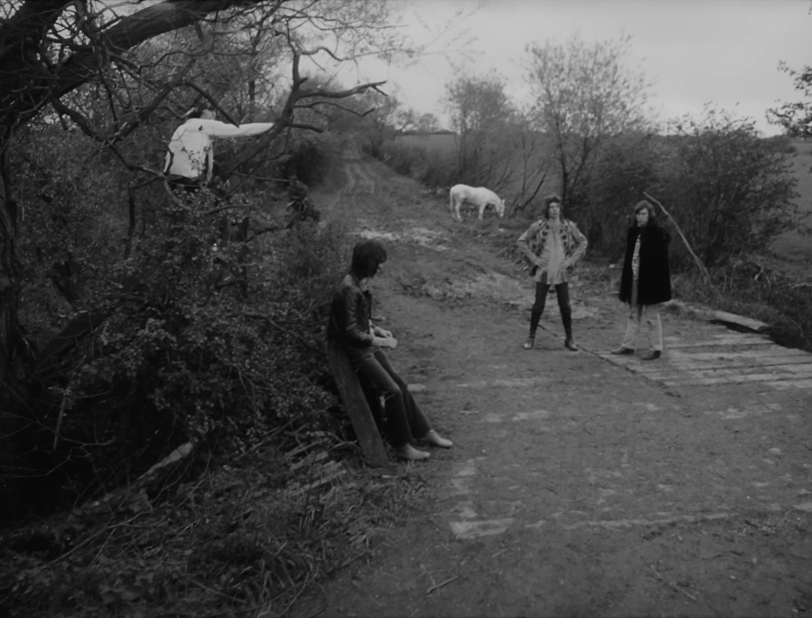 Child Of The Moon (1972) —  shot,  lighting
