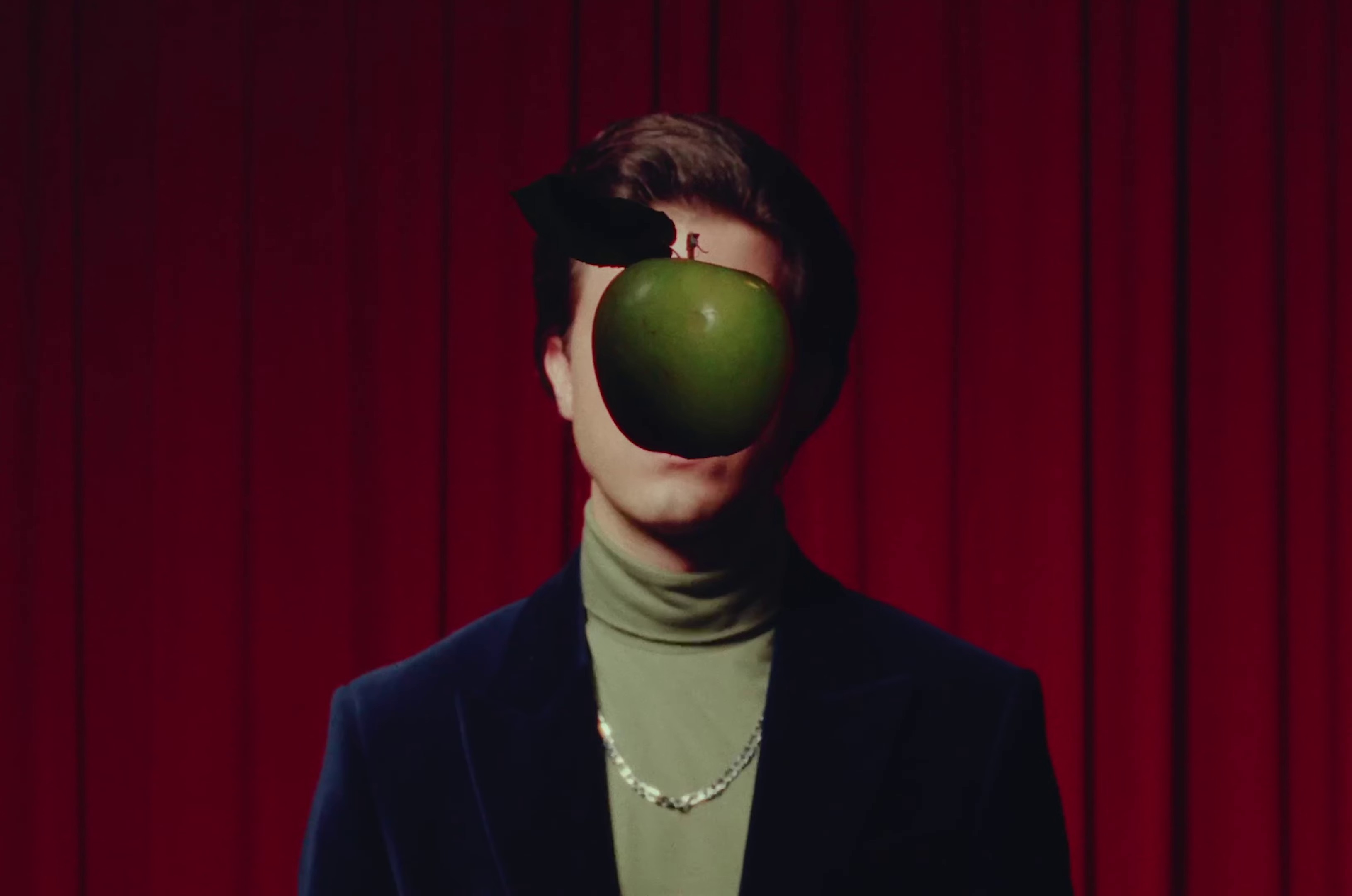 Dame Chance (Rayuela) (2024) —  shot,  lighting