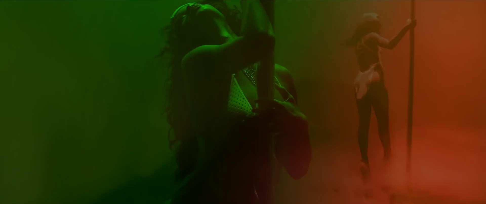 Pour it up (2013) —  shot,  lighting