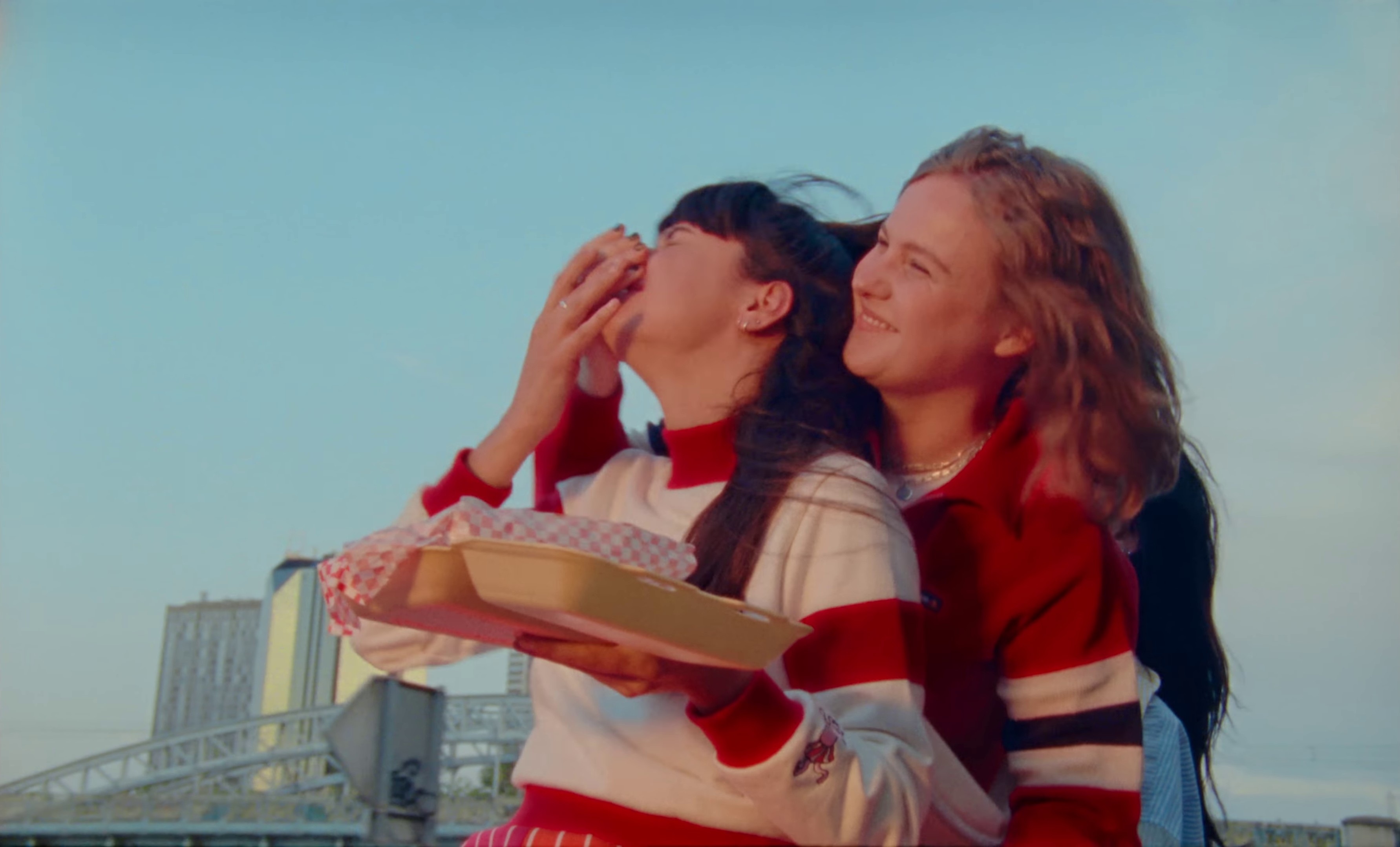 C'est bon (2022) —  shot,  lighting