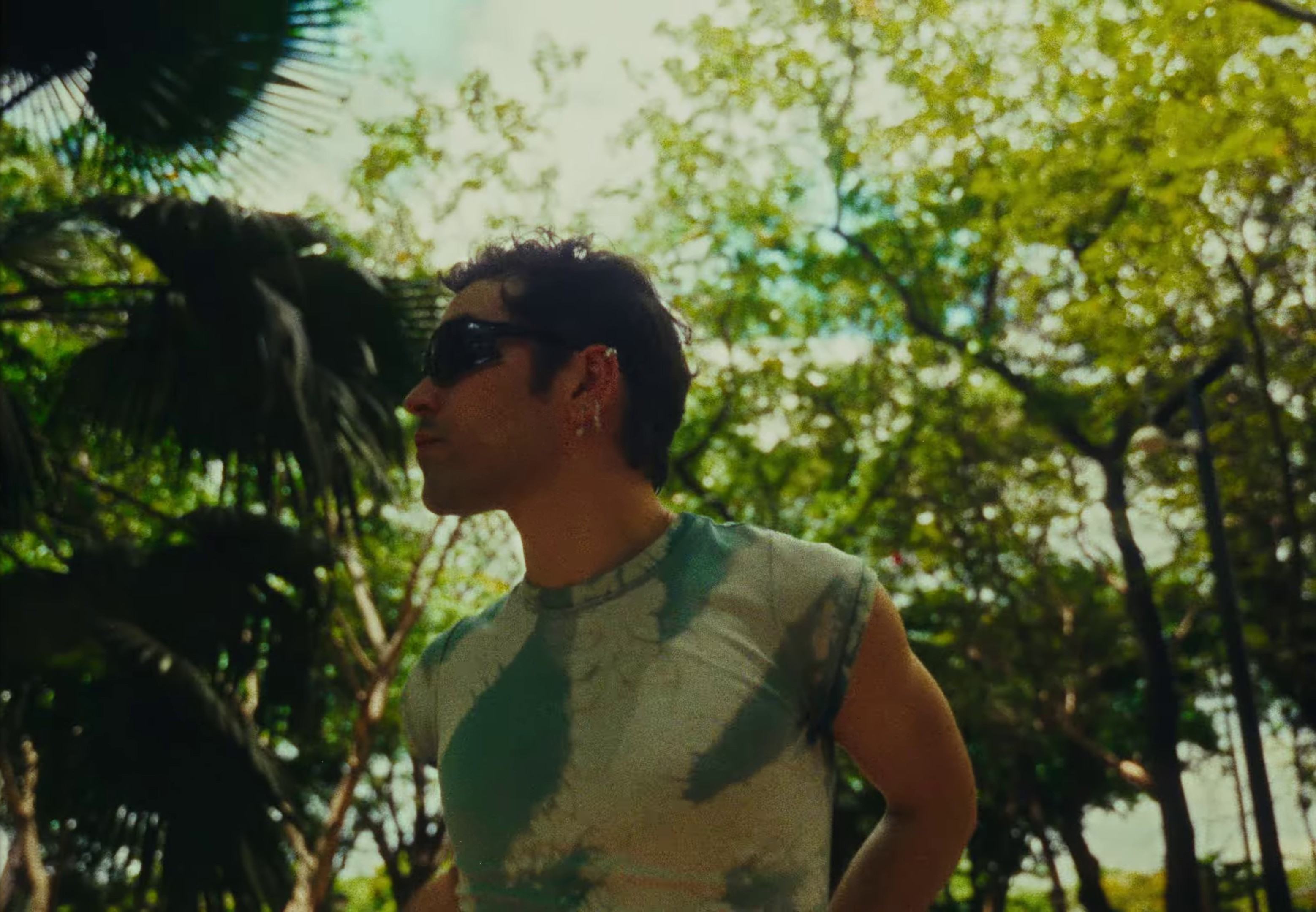 PINKBERRY (2024) —  shot,  lighting