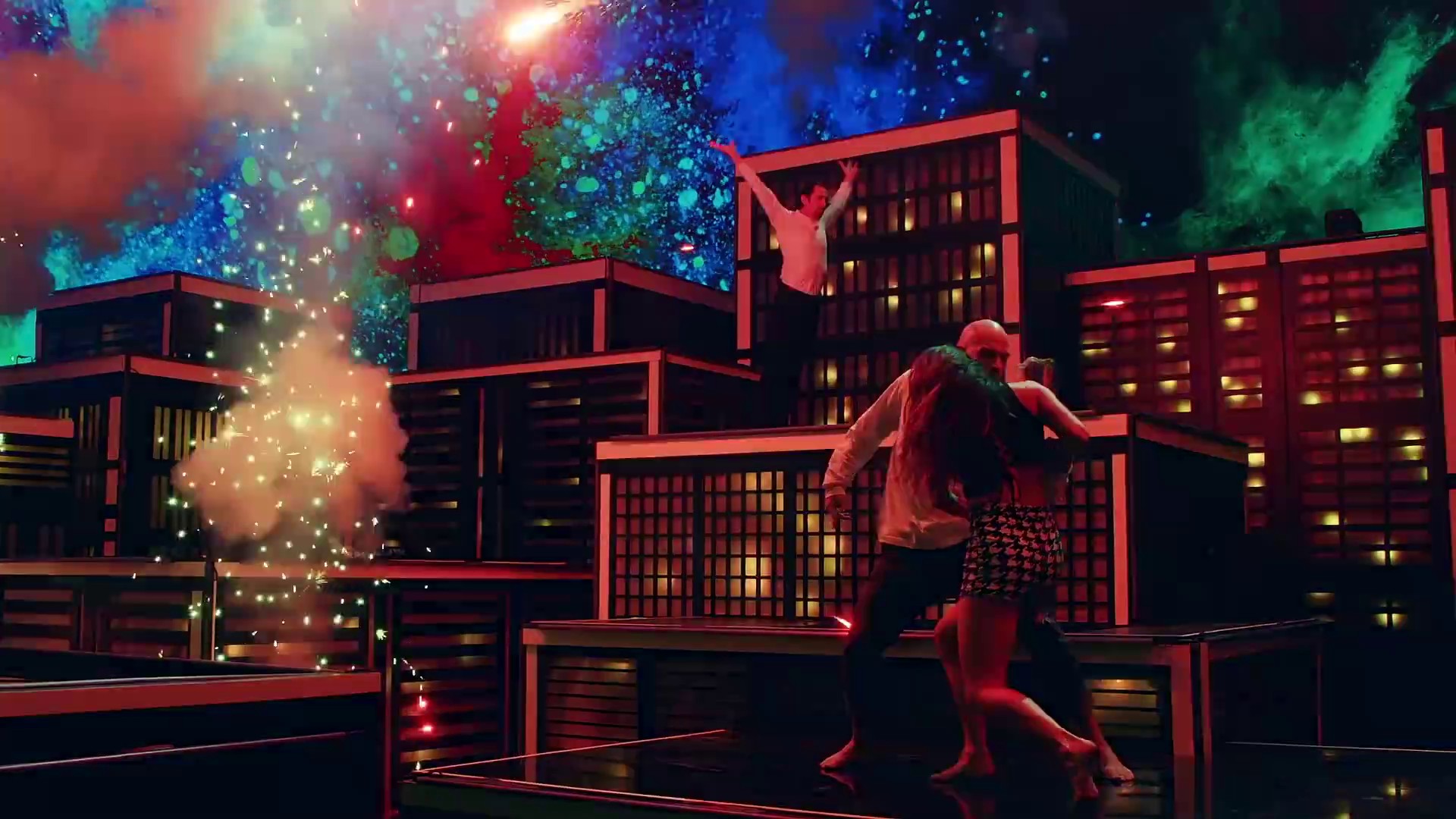 The Middle  (2018) —  shot,  lighting