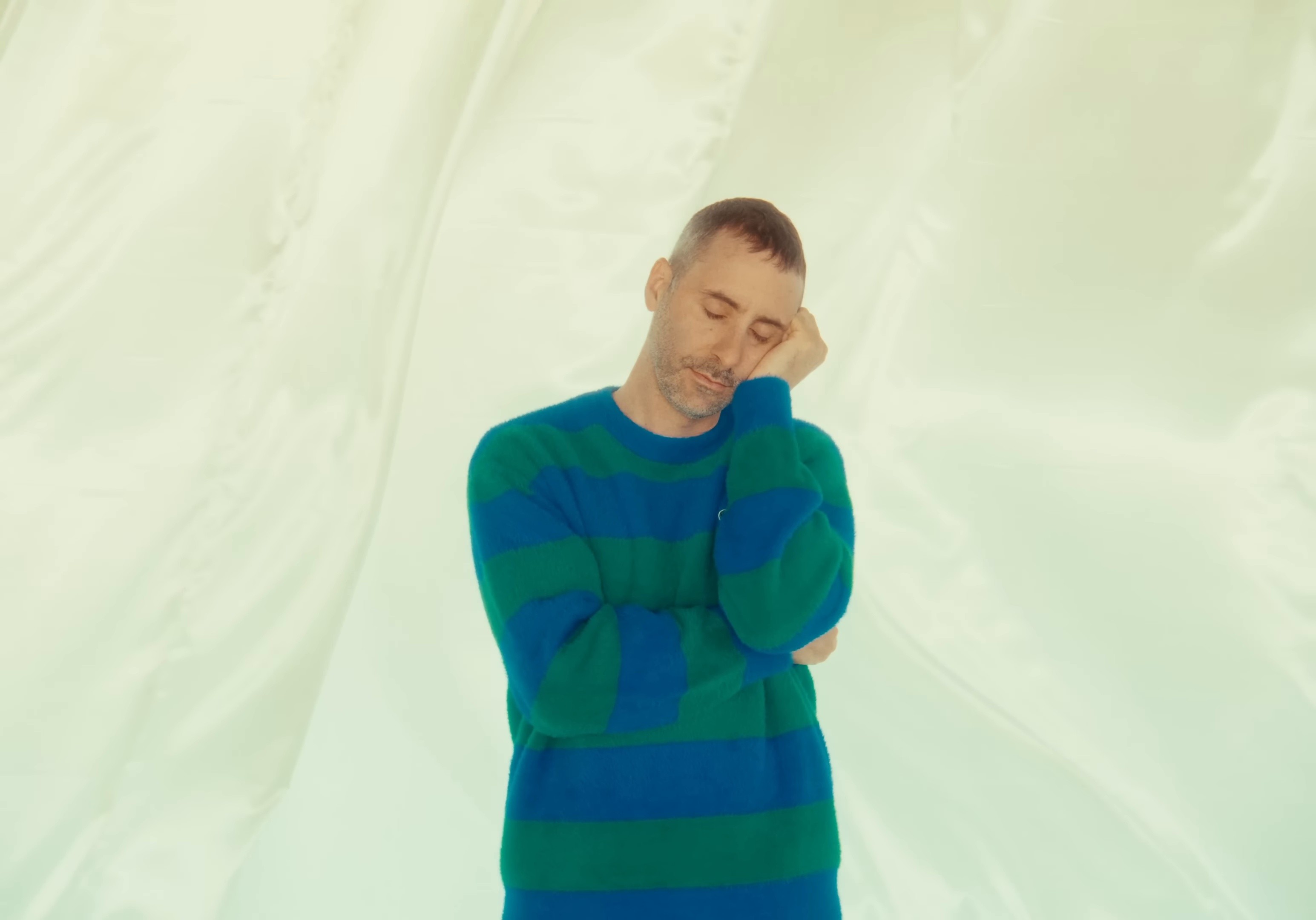 Ton visage (2025) —  shot,  lighting