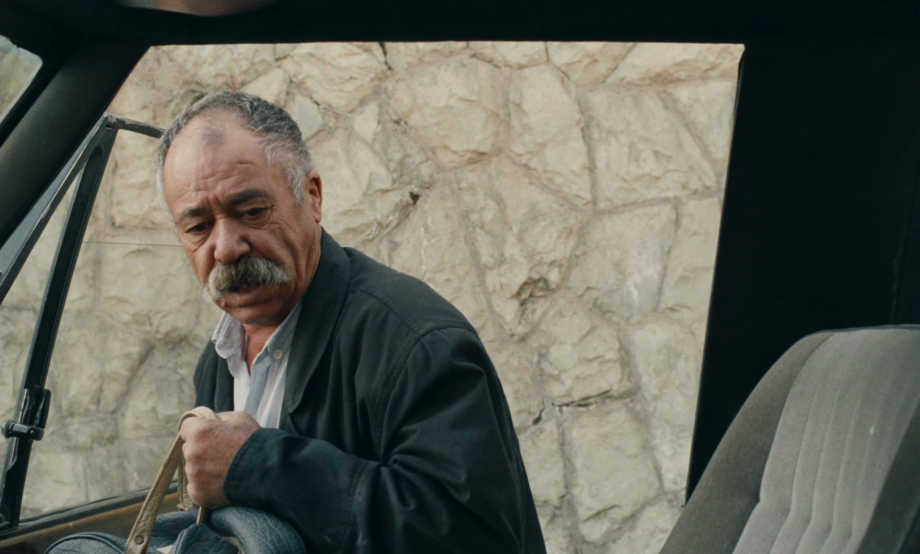 Taste of Cherry (1997) —  shot,  lighting