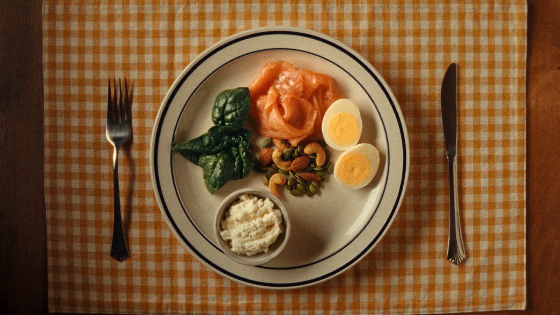 Aliments du Québec - Bye bye 2023 (2024) —  shot,  lighting