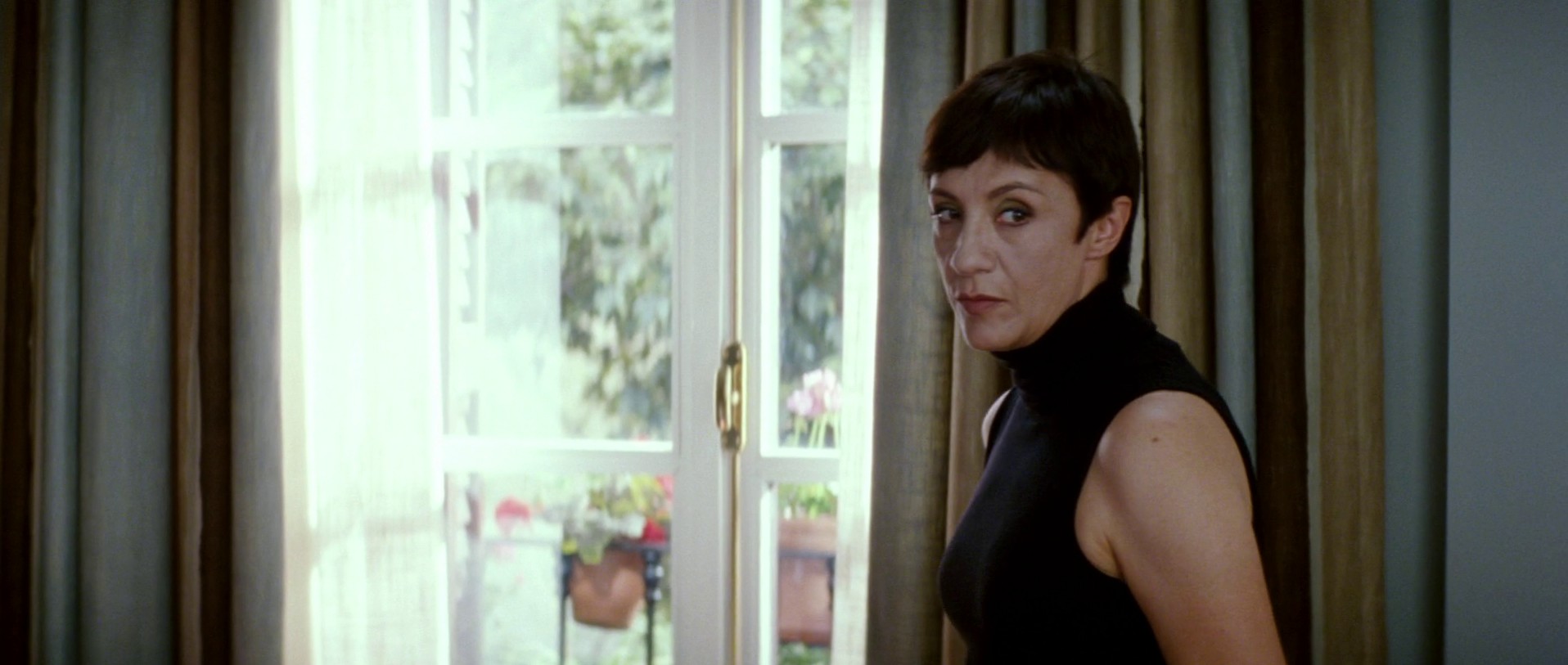 Broken Embraces (2009) —  shot,  lighting