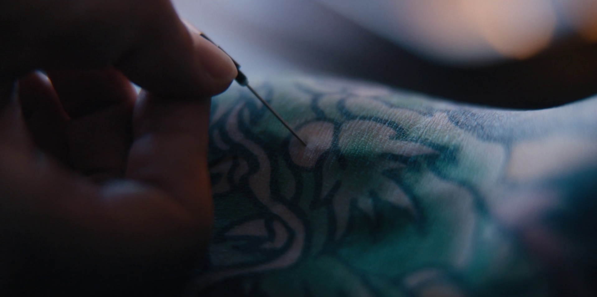 Read the Air (2022) —  shot,  lighting