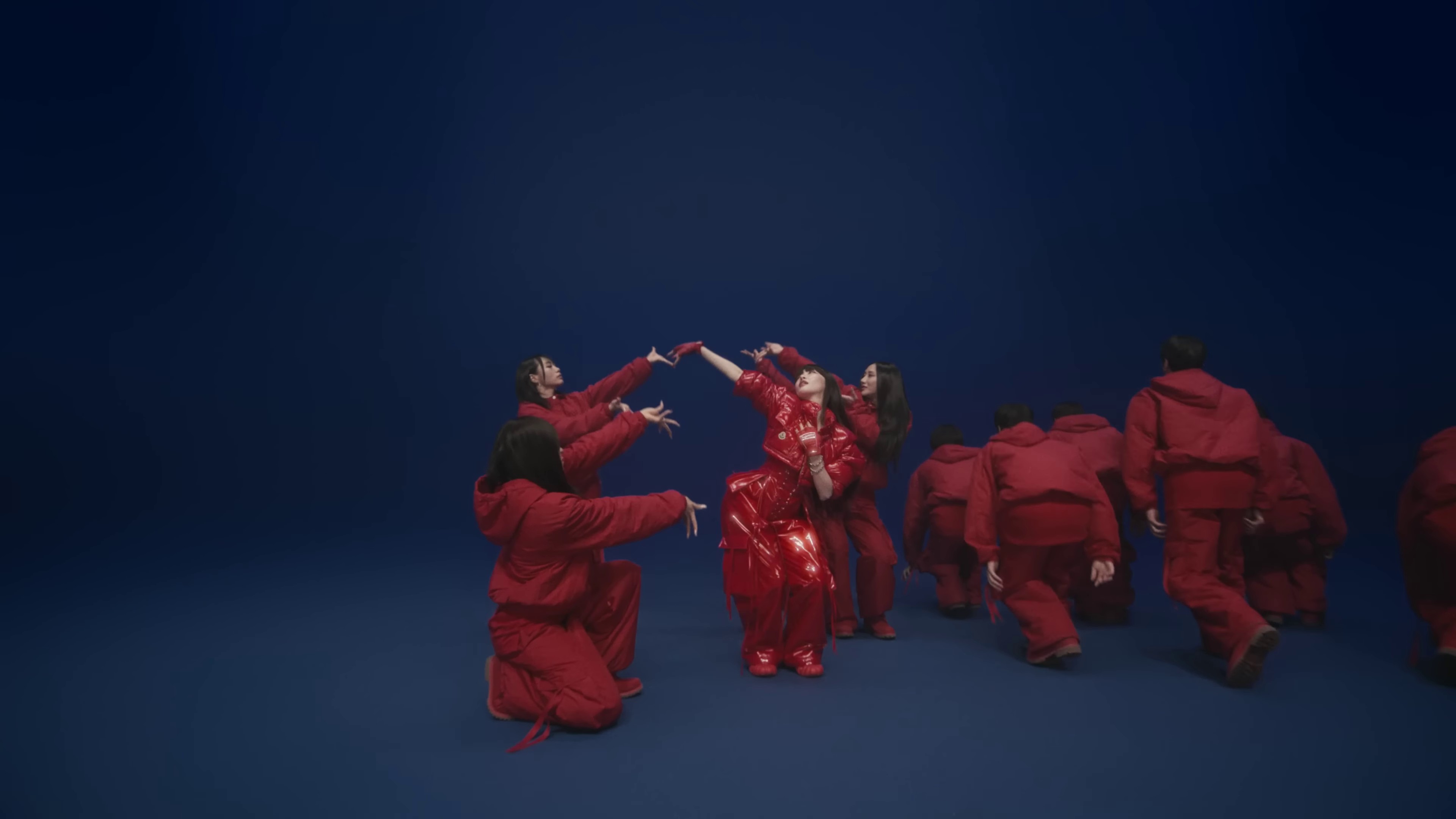 EENIE MEENIE (2024) —  shot,  lighting