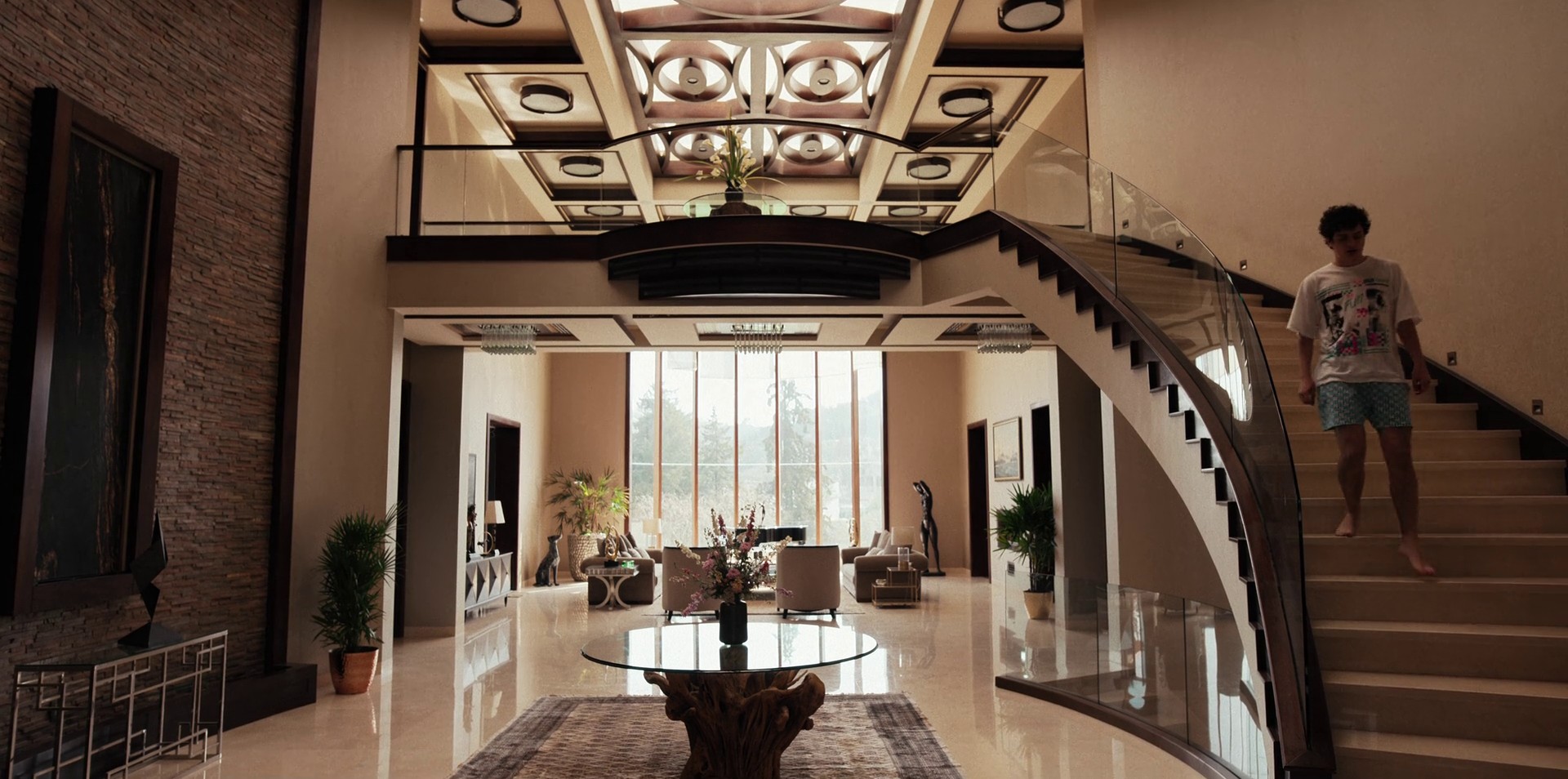 Como La Flor (2021) —  shot,  lighting