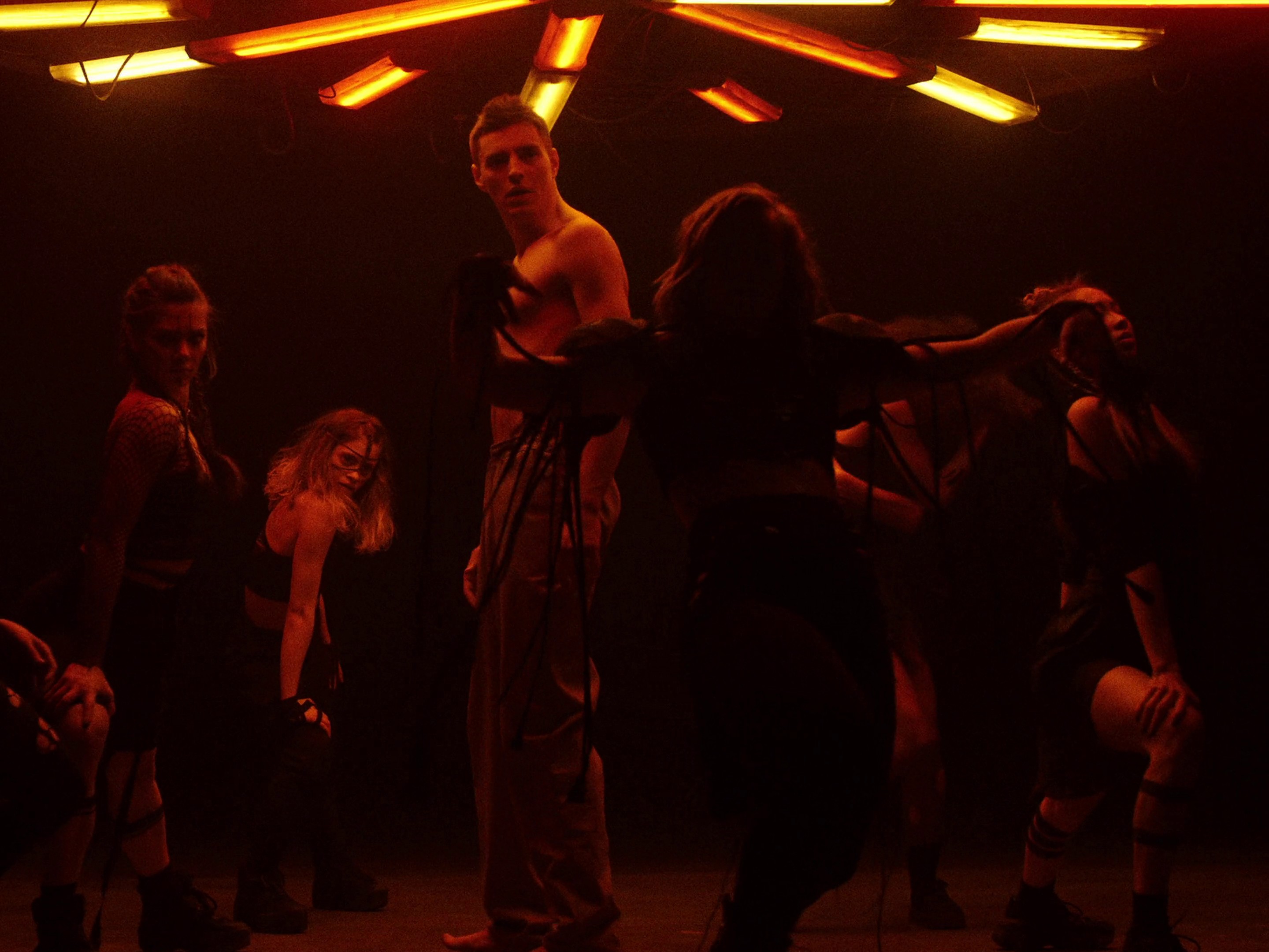 Roses (2020) —  shot,  lighting