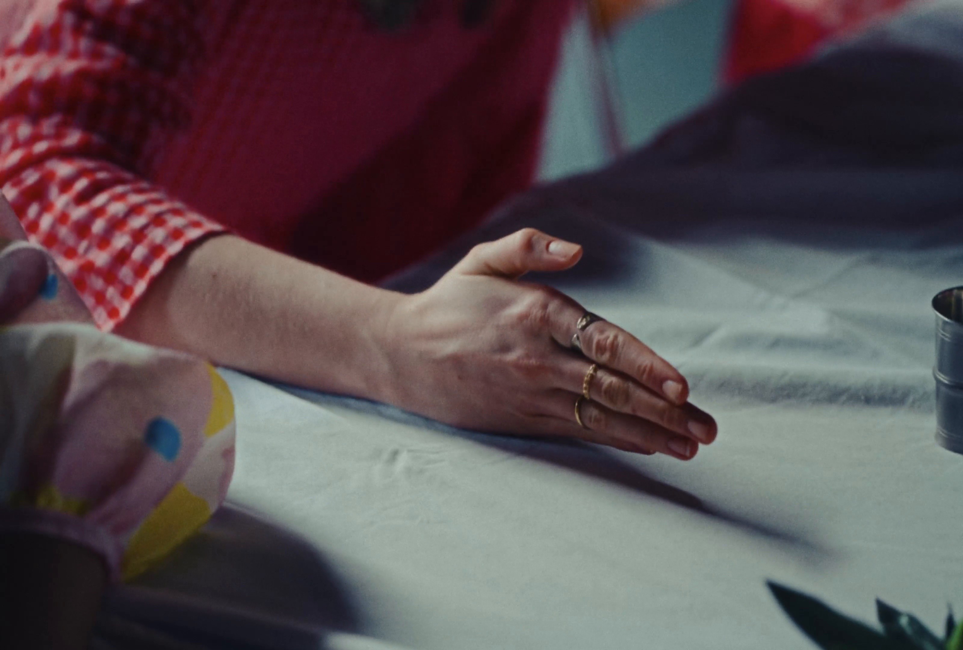 NO ME GUSTA (2025) —  shot,  lighting