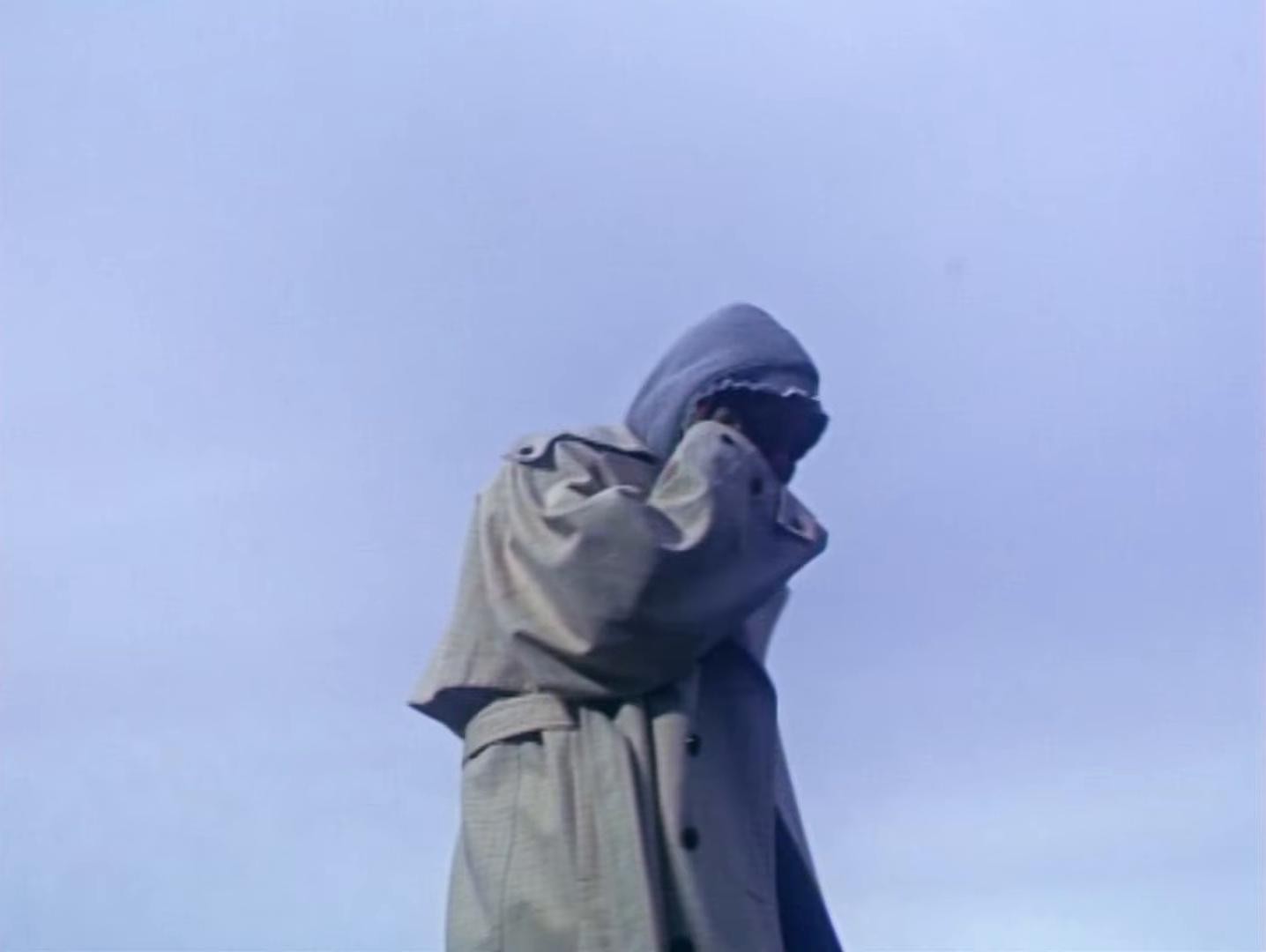 Hypnotic Pickpocket (2025) —  shot,  lighting