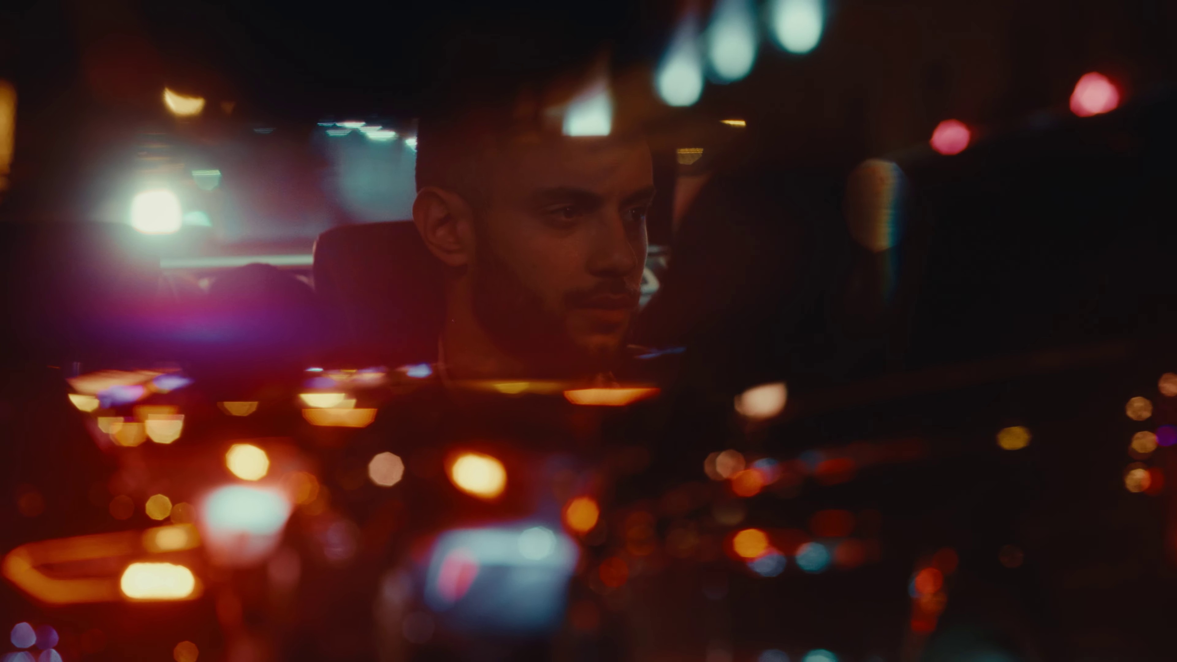 Otage (2023) —  shot,  lighting