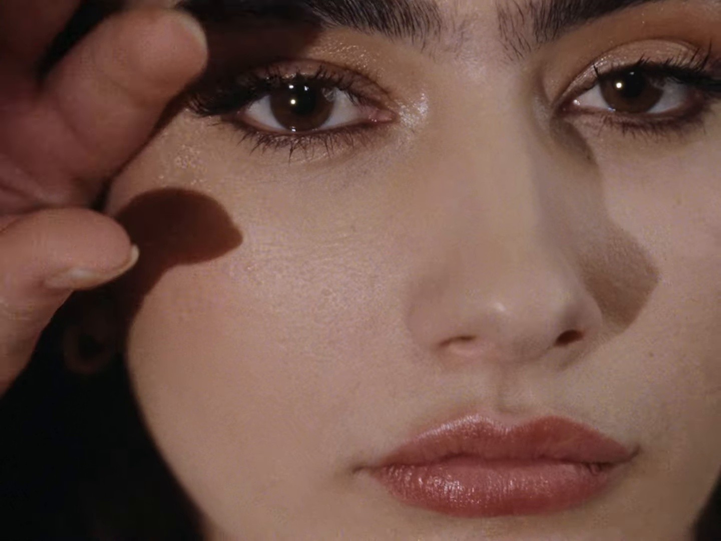 Rattrape-moi (2025) —  shot,  lighting