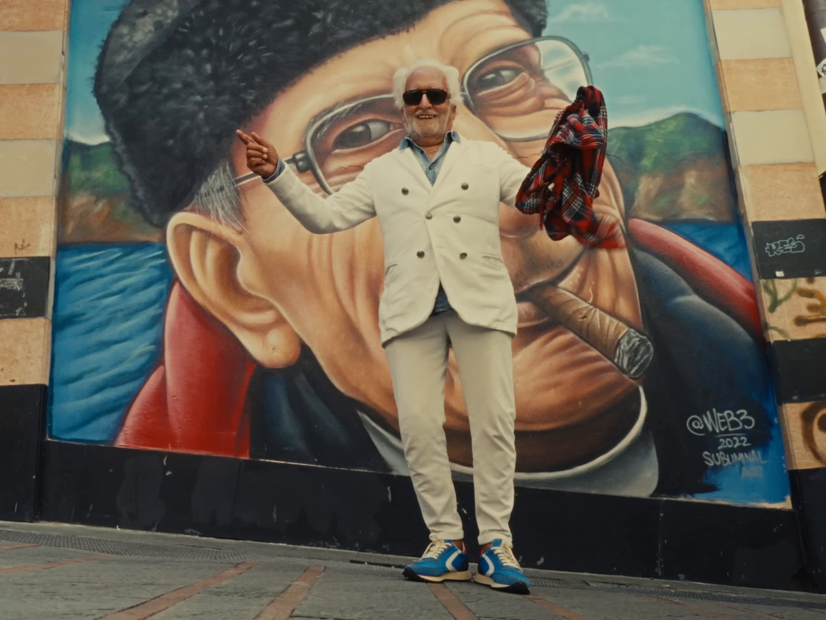 a me mi piace (2025) —  shot,  lighting