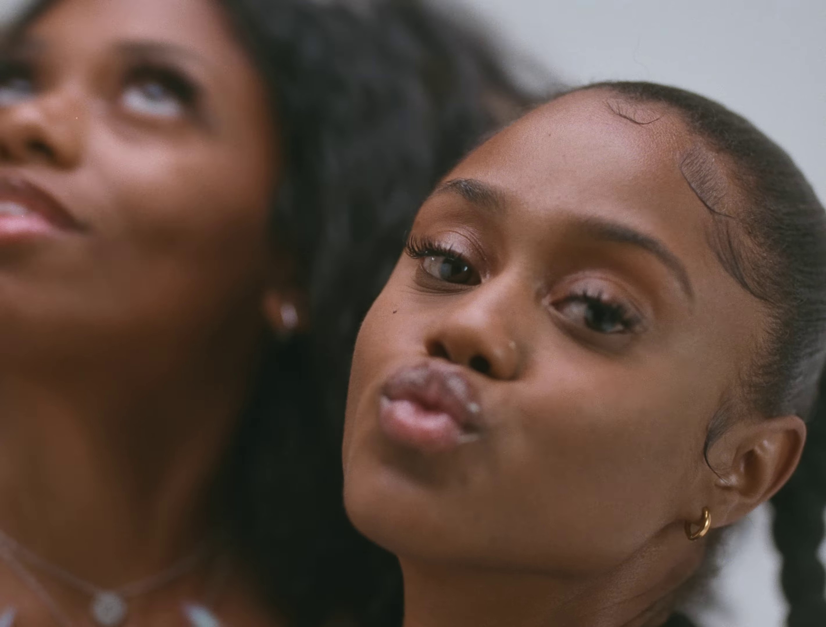 Lovin On Me (2023) —  shot,  lighting