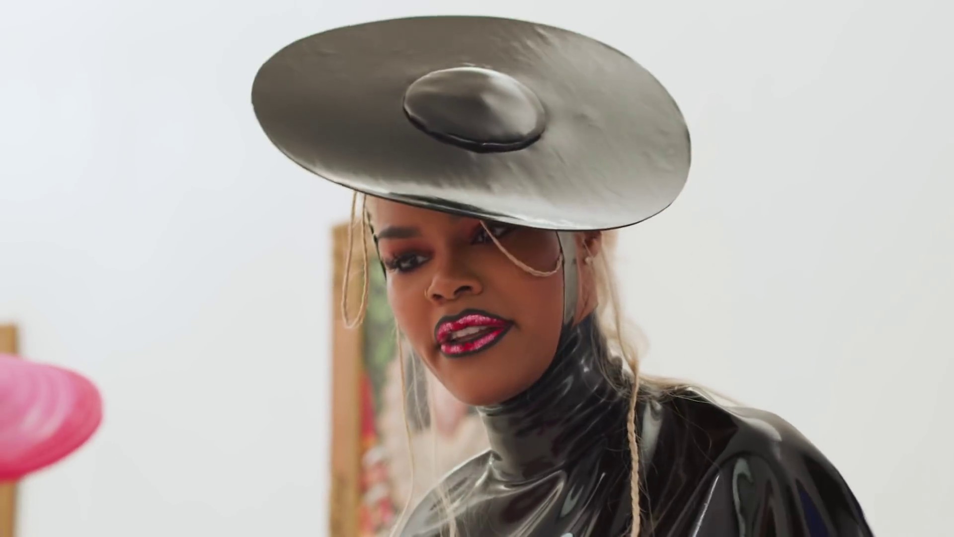 Cool Off (2020) —  shot,  lighting