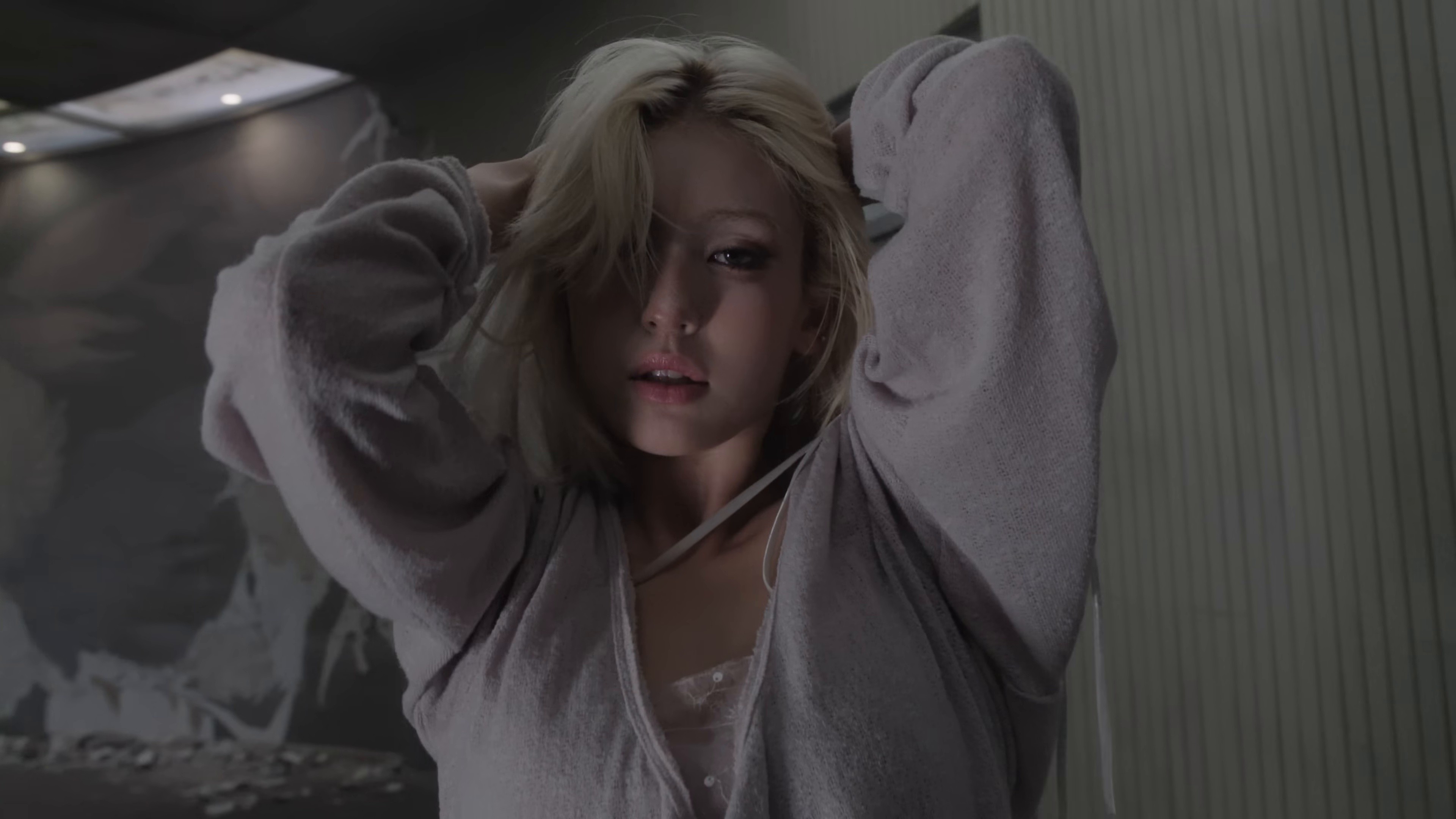 CLOSER (2025) —  shot,  lighting