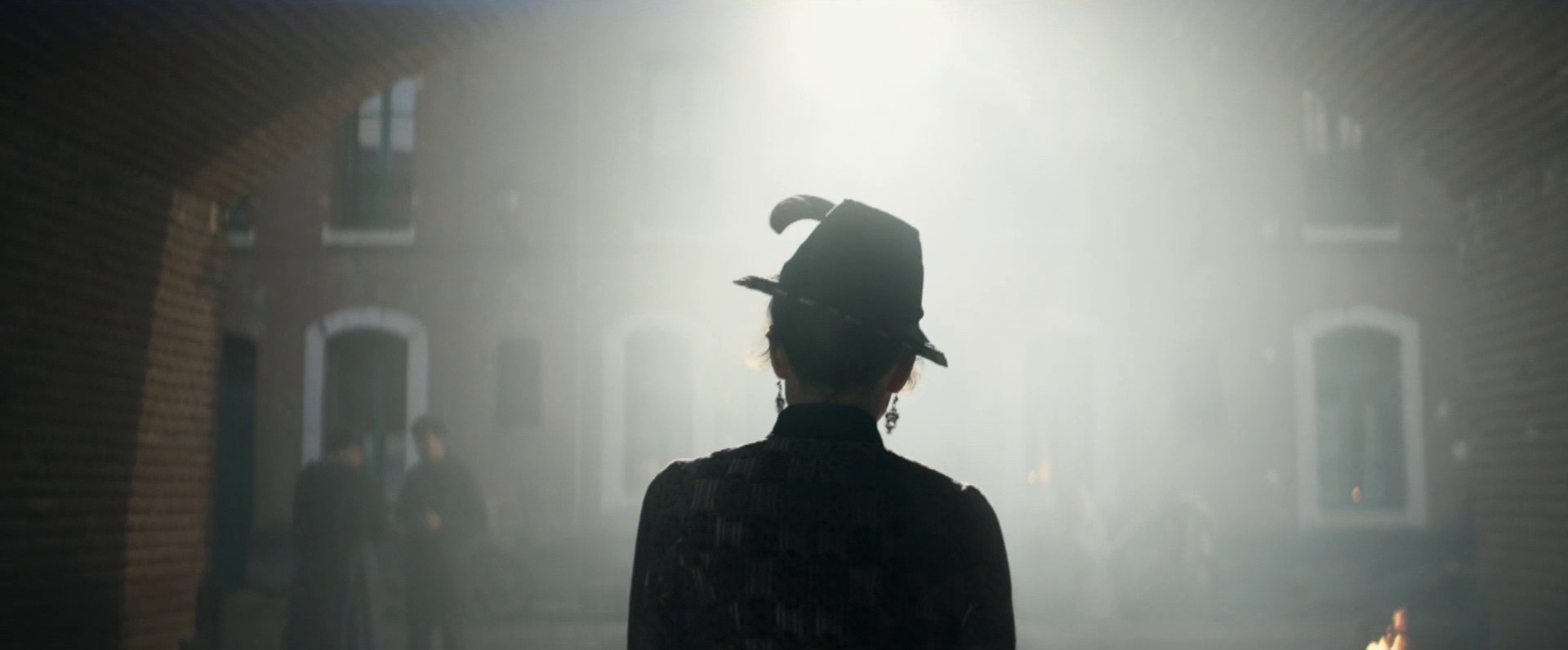 Épisode 1 (2021) —  shot,  lighting