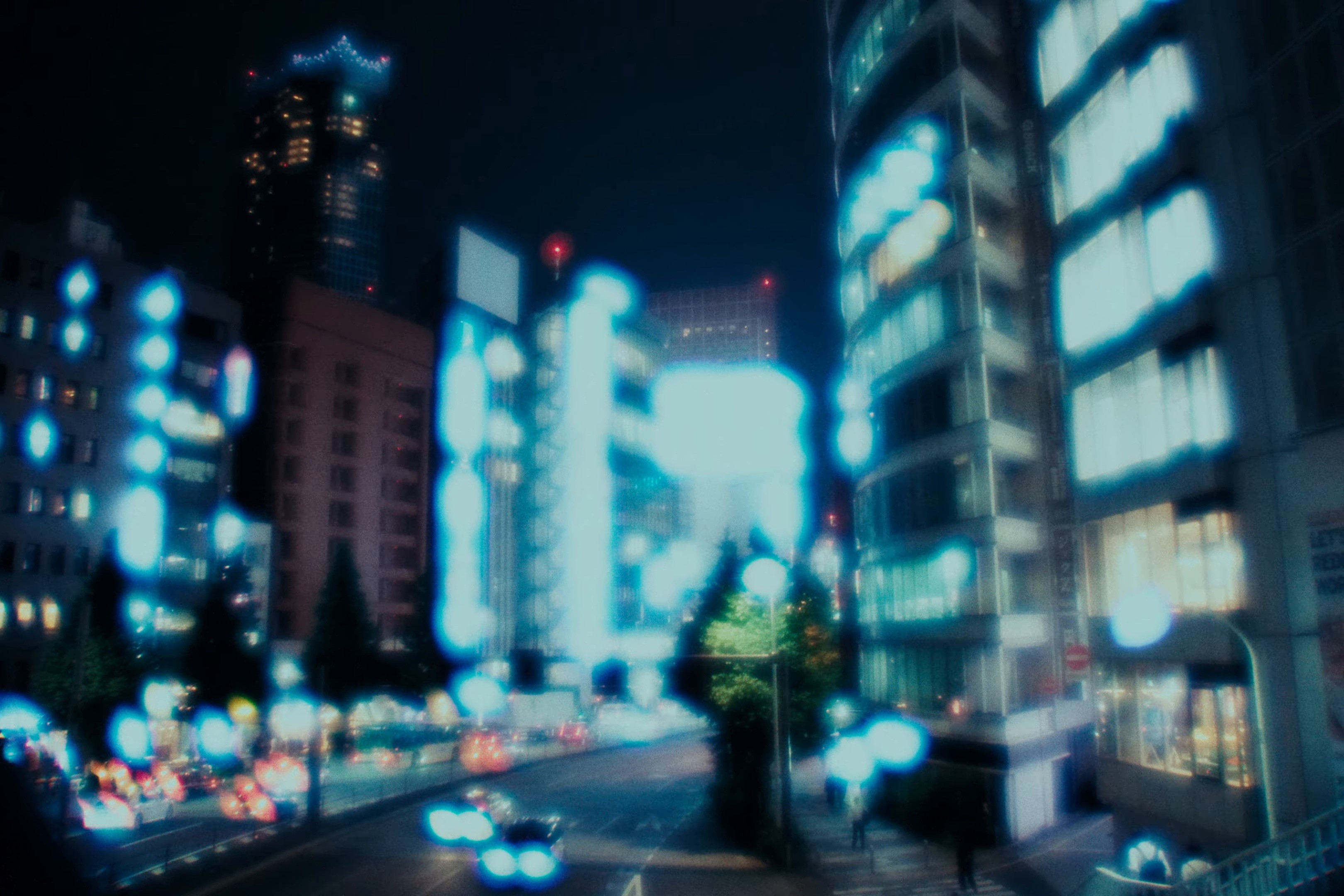 The Blue of déjà vu (2025) —  shot,  lighting