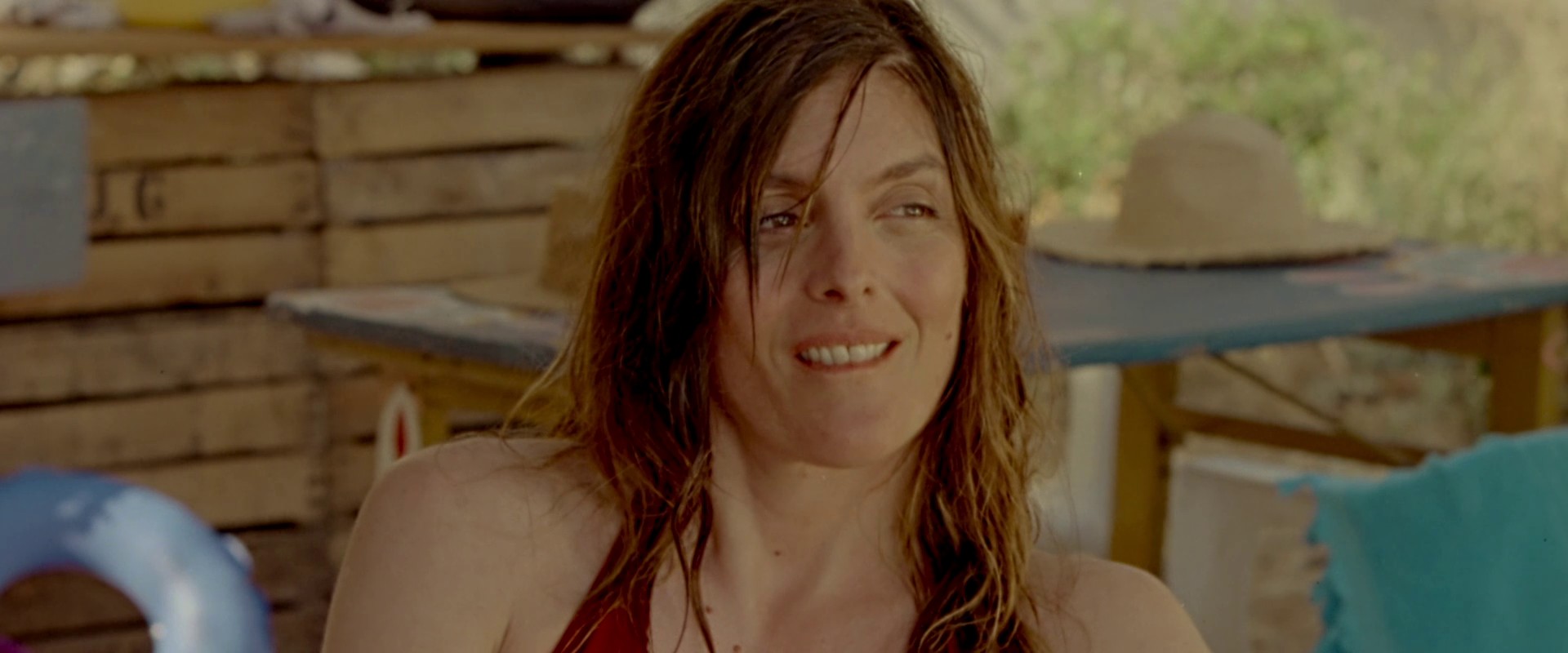 Azuro (2022) —  shot,  lighting