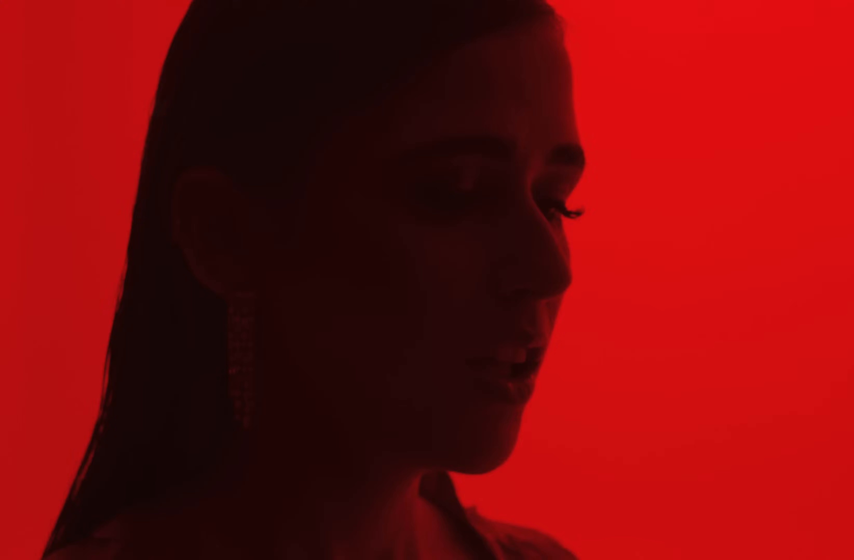 Três e Meia (2024) —  shot,  lighting