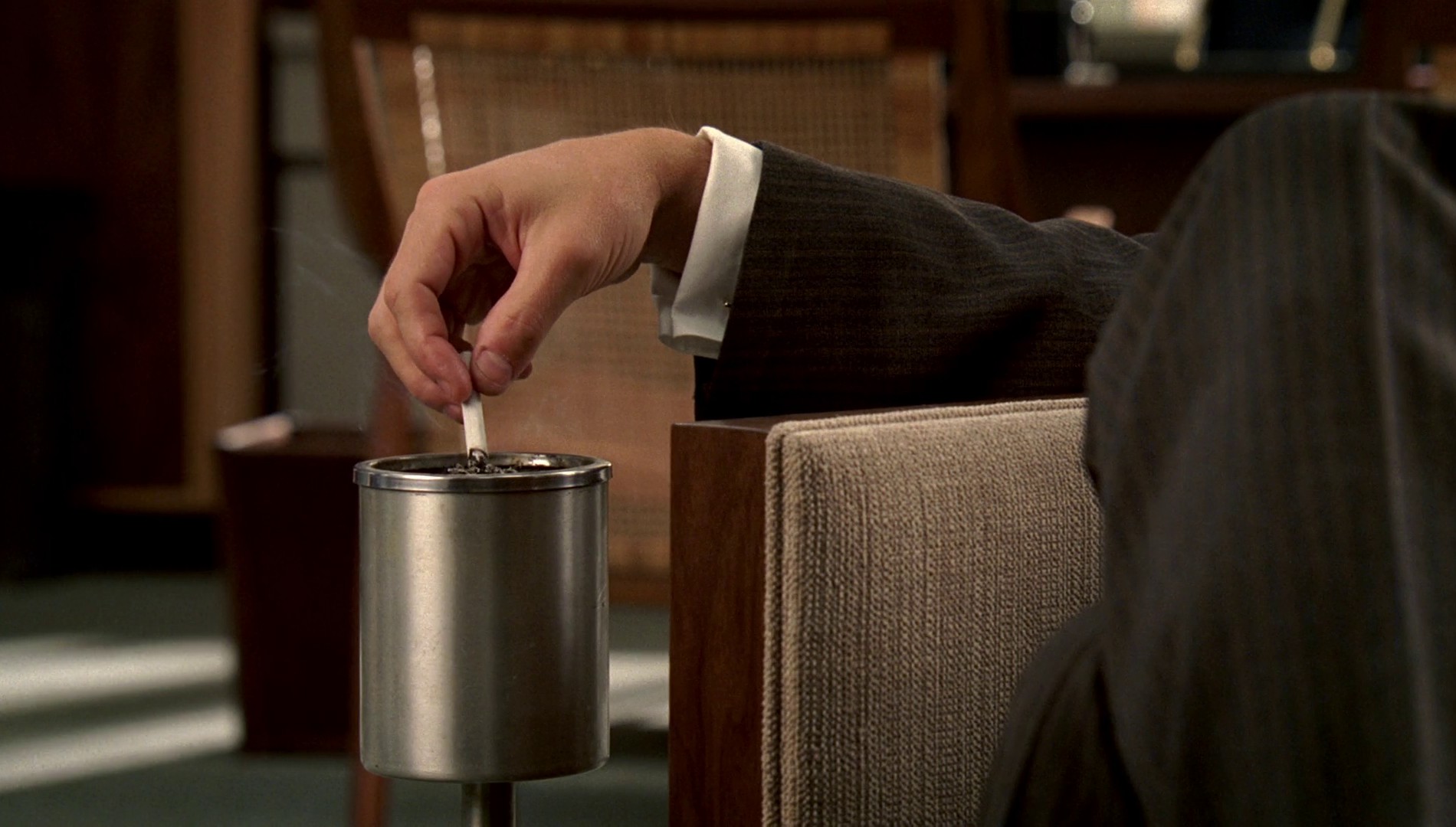 Ladies Room (2007) —  shot,  lighting