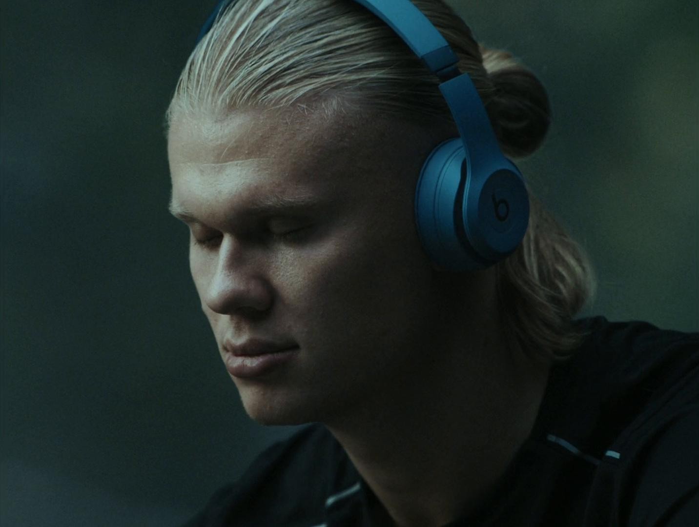 Beats "Ordinary Is For Everyone Else" (2024) —  shot,  lighting