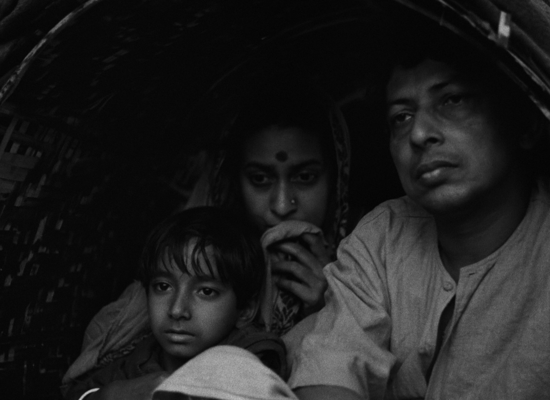 Pather Panchali (1955) —  shot,  lighting
