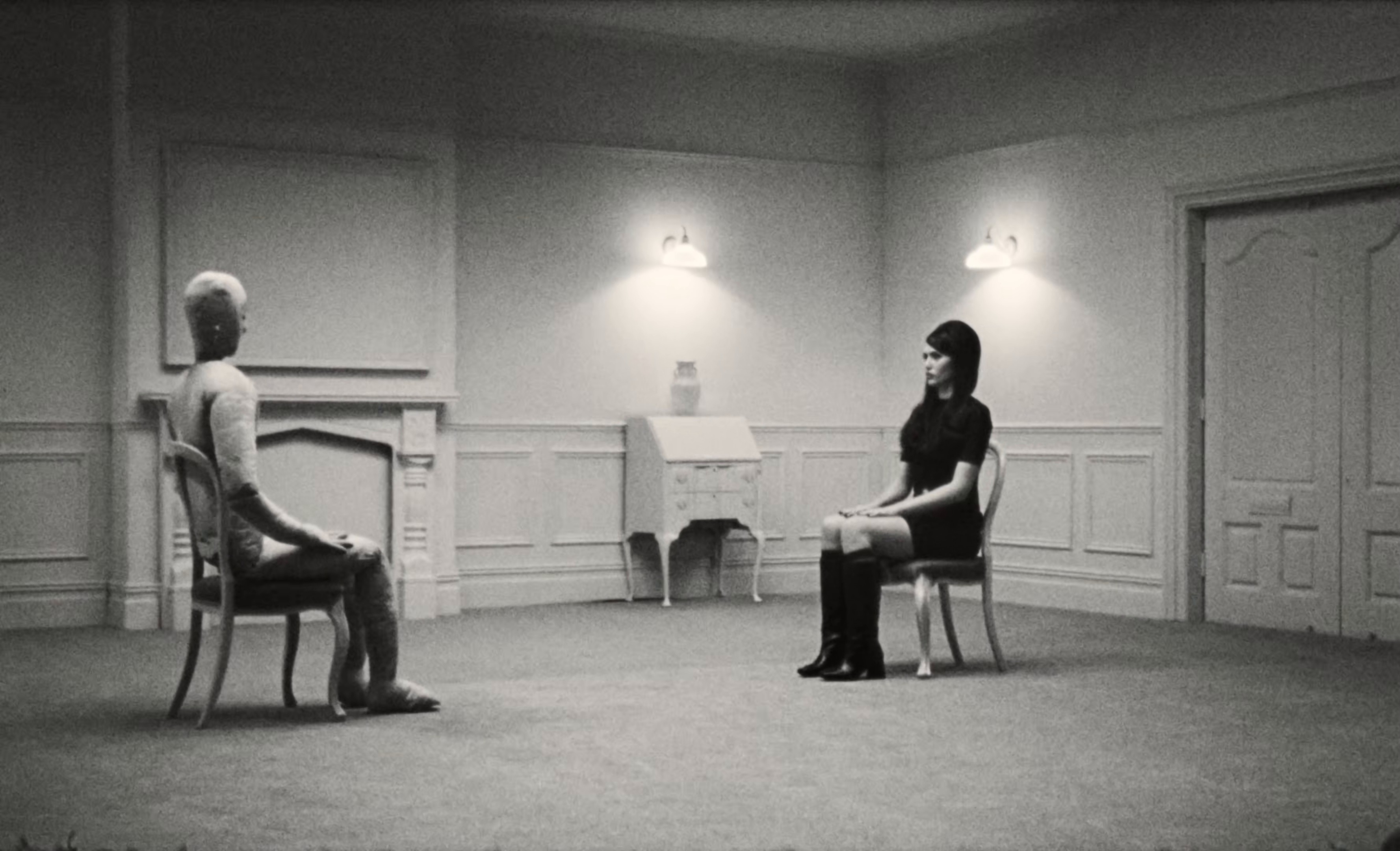 Die On This Hill (2026) —  shot,  lighting