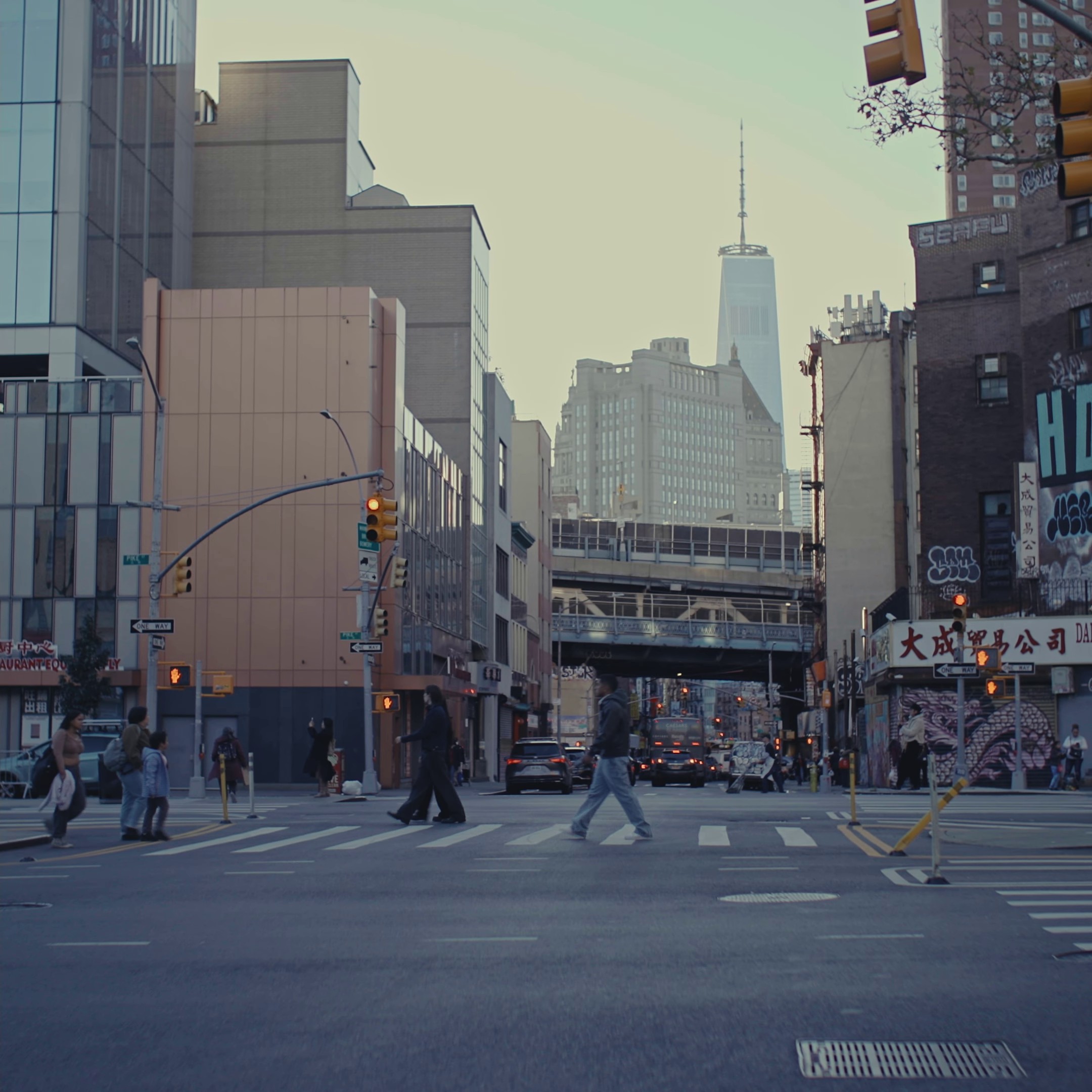 HAGAMOS EL AMOR (2024) —  shot,  lighting