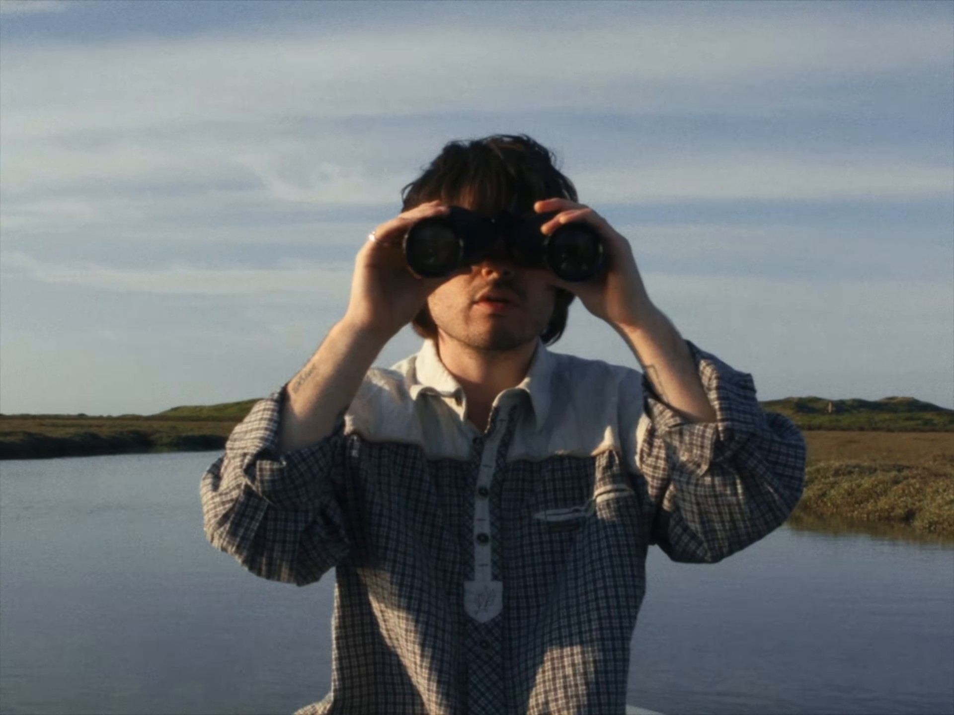 Piano Hands (2024) —  shot,  lighting