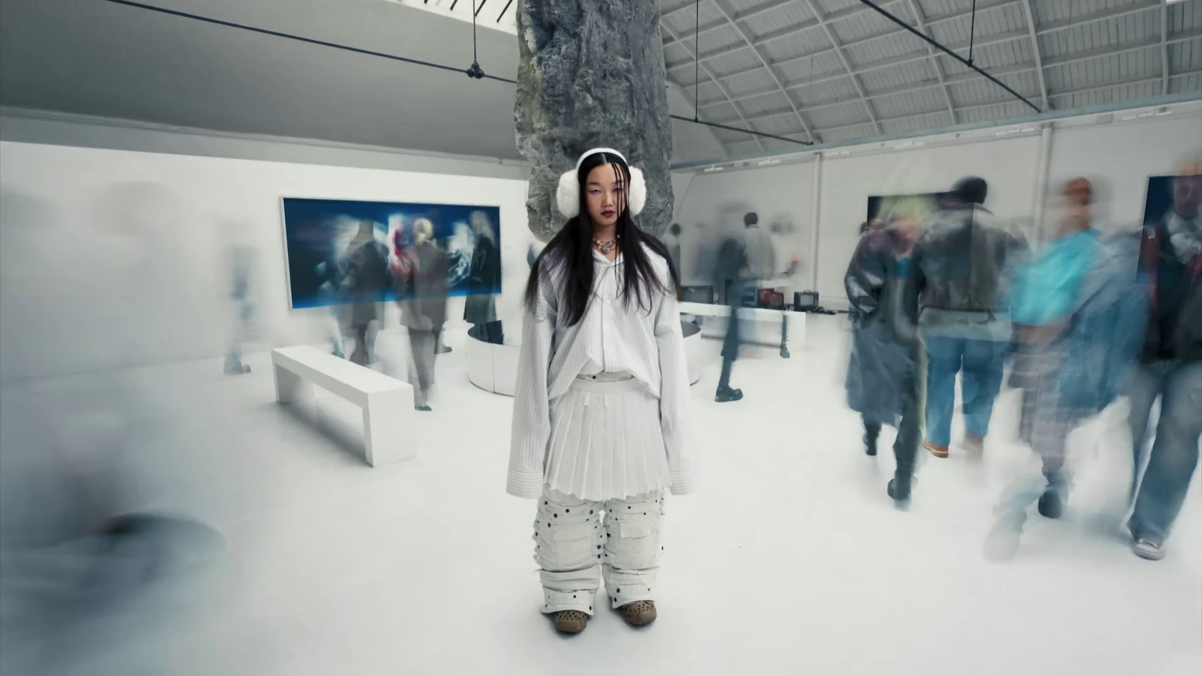 Locket (2023) —  shot,  lighting