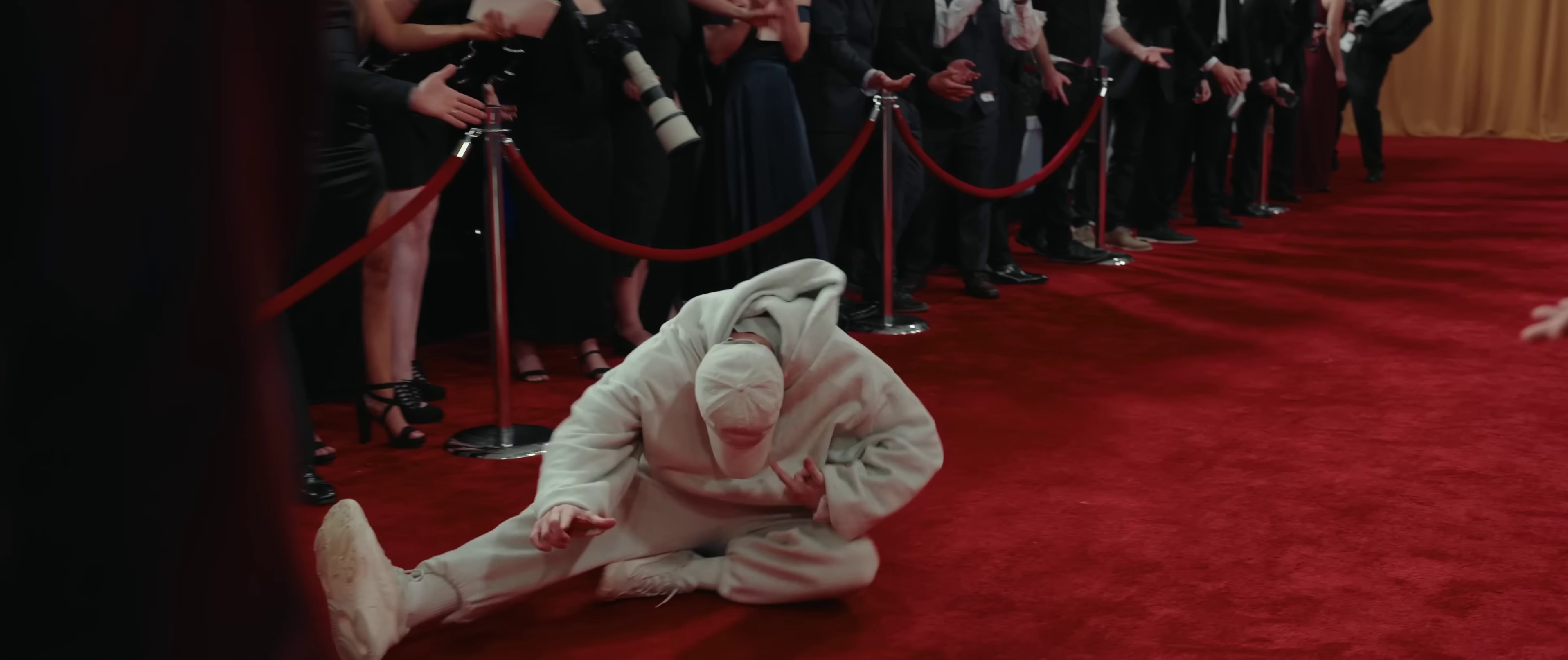 Motto (2023) —  shot,  lighting