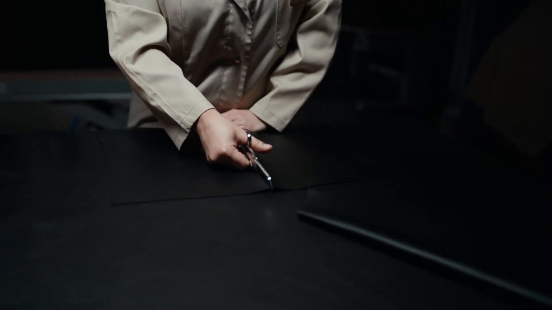 LOUIS VUITTON OLYMPIC GAMES ANTOINE DUPONT (2024) —  shot,  lighting